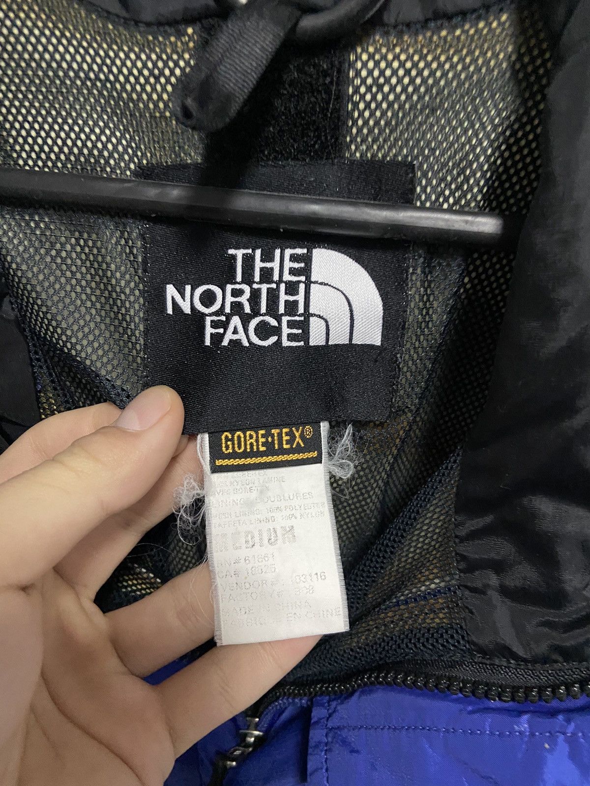 Goretex × The North Face × Vintage The north face zip hooded jacket logo vintage goretex Size US M / EU 48-50 / 2 - 4 Thumbnail