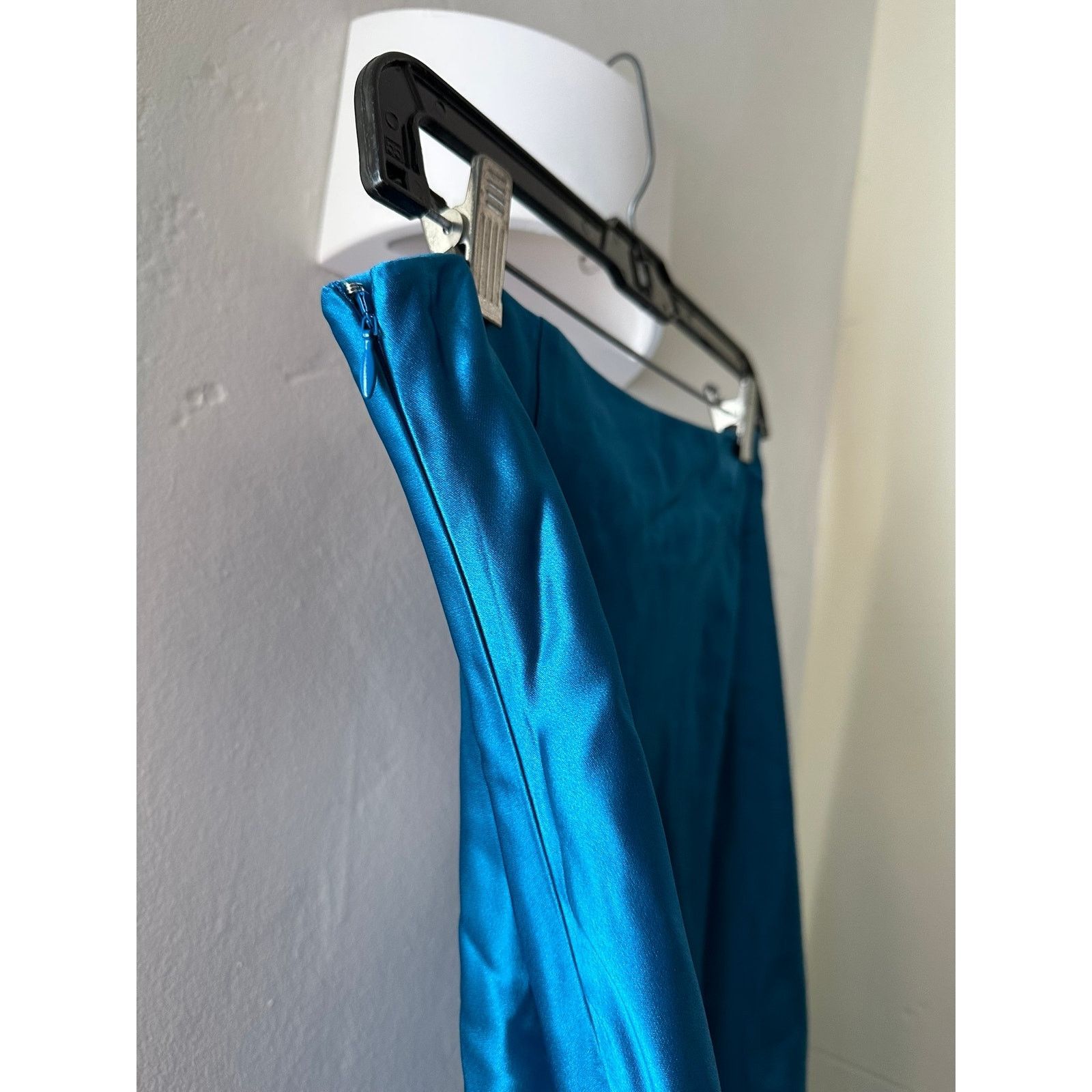 Staud STAUD Midi Length Blue Skirt 4 Size 27" / US 4 / IT 40 - 4 Thumbnail