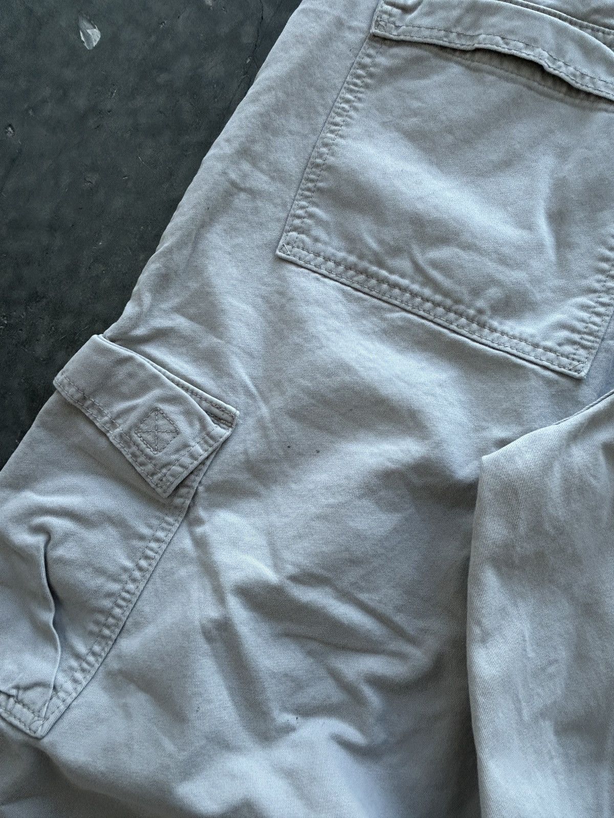 Levi's Vintage 90s Levis L2 Baggy Cargo Pants 36x32 | Grailed
