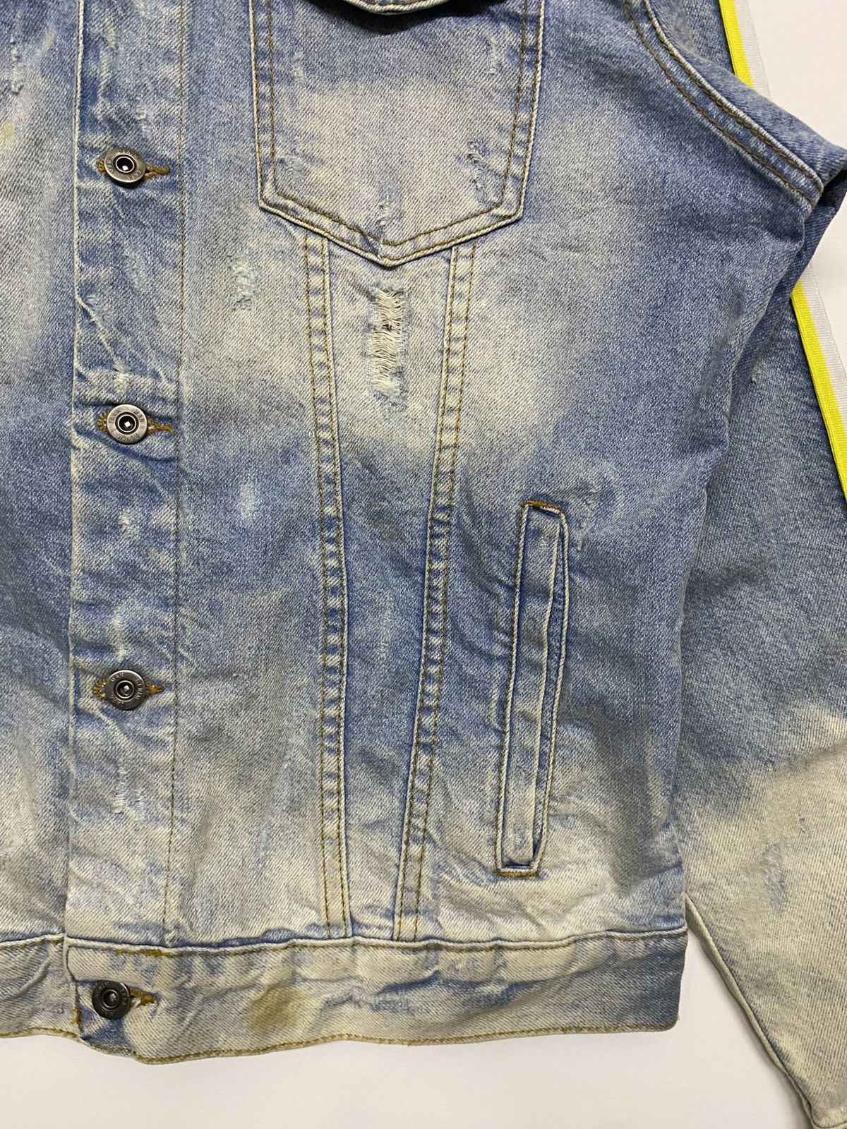 Zara Distressed Style Zara Man Blue Faded Denim Jacket Size US XL / EU 56 / 4 - 8 Thumbnail