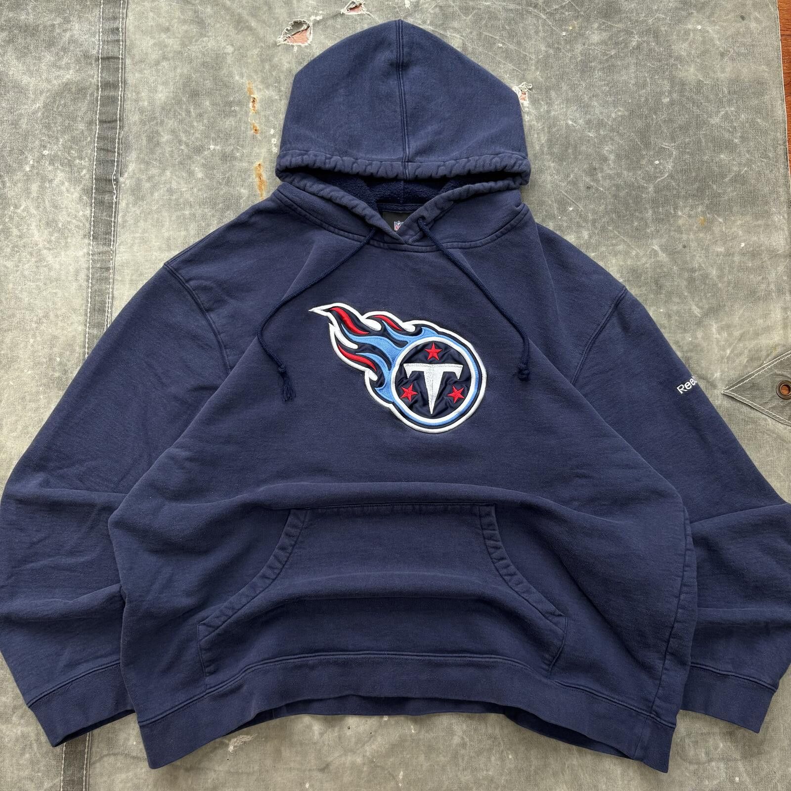 NFL Vintage Y2K Reebok Tennessee Titans NFL Football Hoodie Size US XL / EU 56 / 4 - 1 Thumbnail
