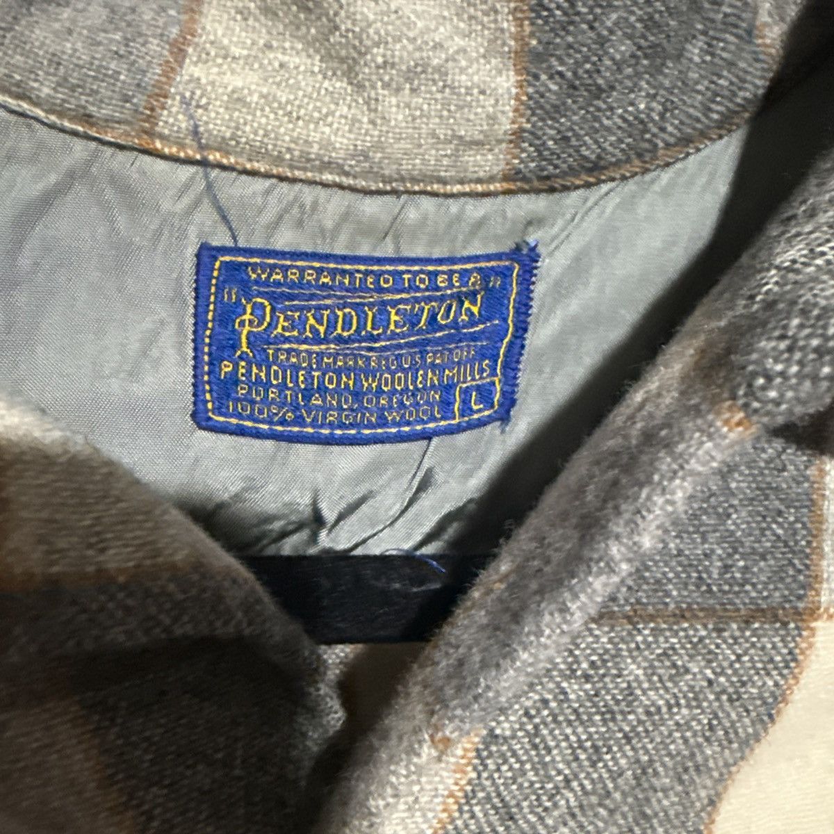 Pendleton VTG 70’s Pendleton Wool Board Shirt Loop Collar Grey Sz L Size US L / EU 52-54 / 3 - 3 Thumbnail