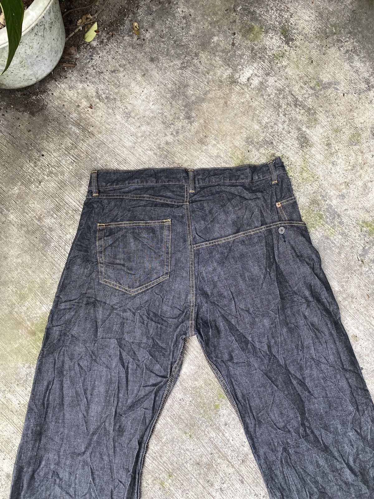 Yohji Yamamoto Yohji yamamoto 5 pocket baggy/wide denim jeans Size US 36 / EU 52 - 4 Thumbnail