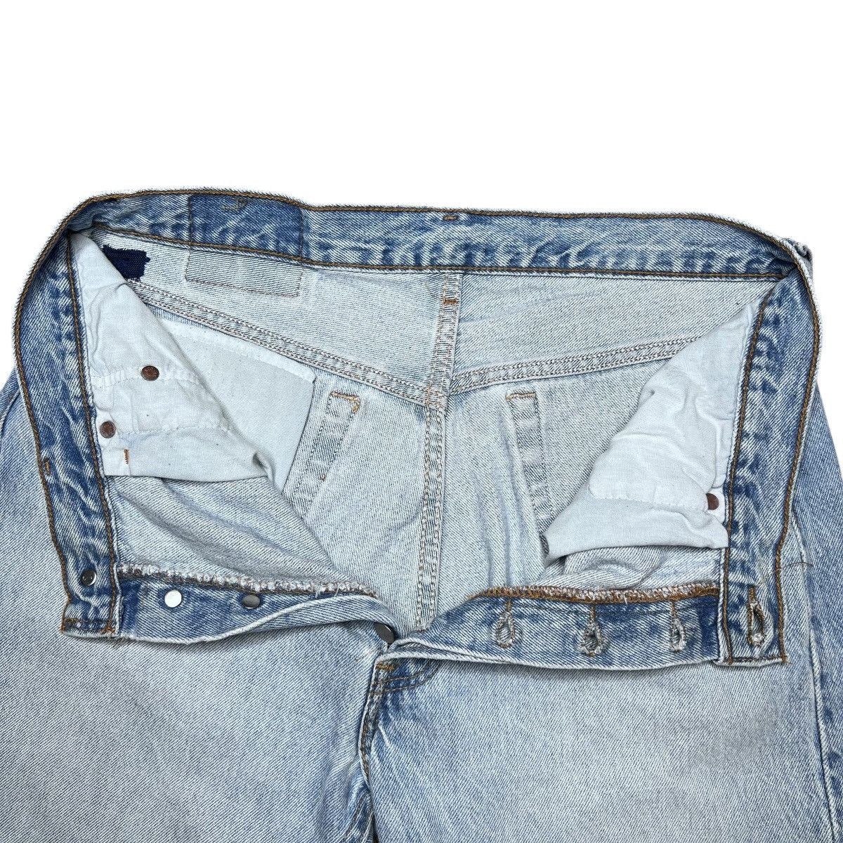 Levi's Vintage 1990s Levi’s 501 Button Fly Made In USA Denim Jeans Size US 32 / EU 48 - 4 Thumbnail
