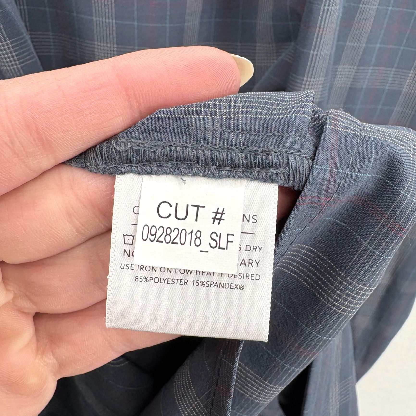 Mizzen+Main Mizzen+Main Leeward Shirt Mens M Blue Plaid Slim Stretch Wrinkle Resistant Dress Shirt Size US M / EU 48-50 / 2 - 4 Thumbnail