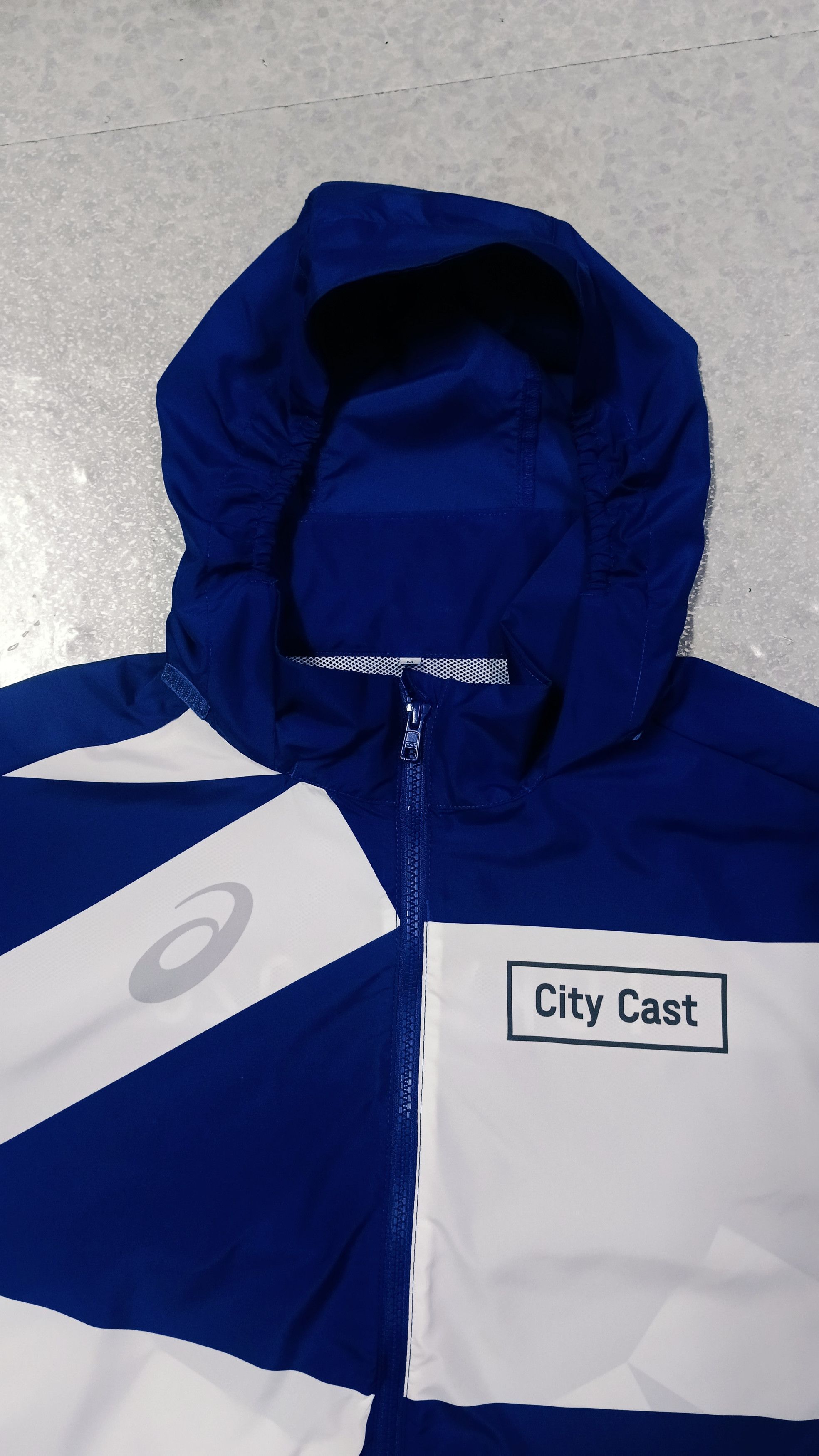 Asics Asics Olympic Tokyo 2020 Packable Windbreaker Jacket Size US M / EU 48-50 / 2 - 6 Thumbnail