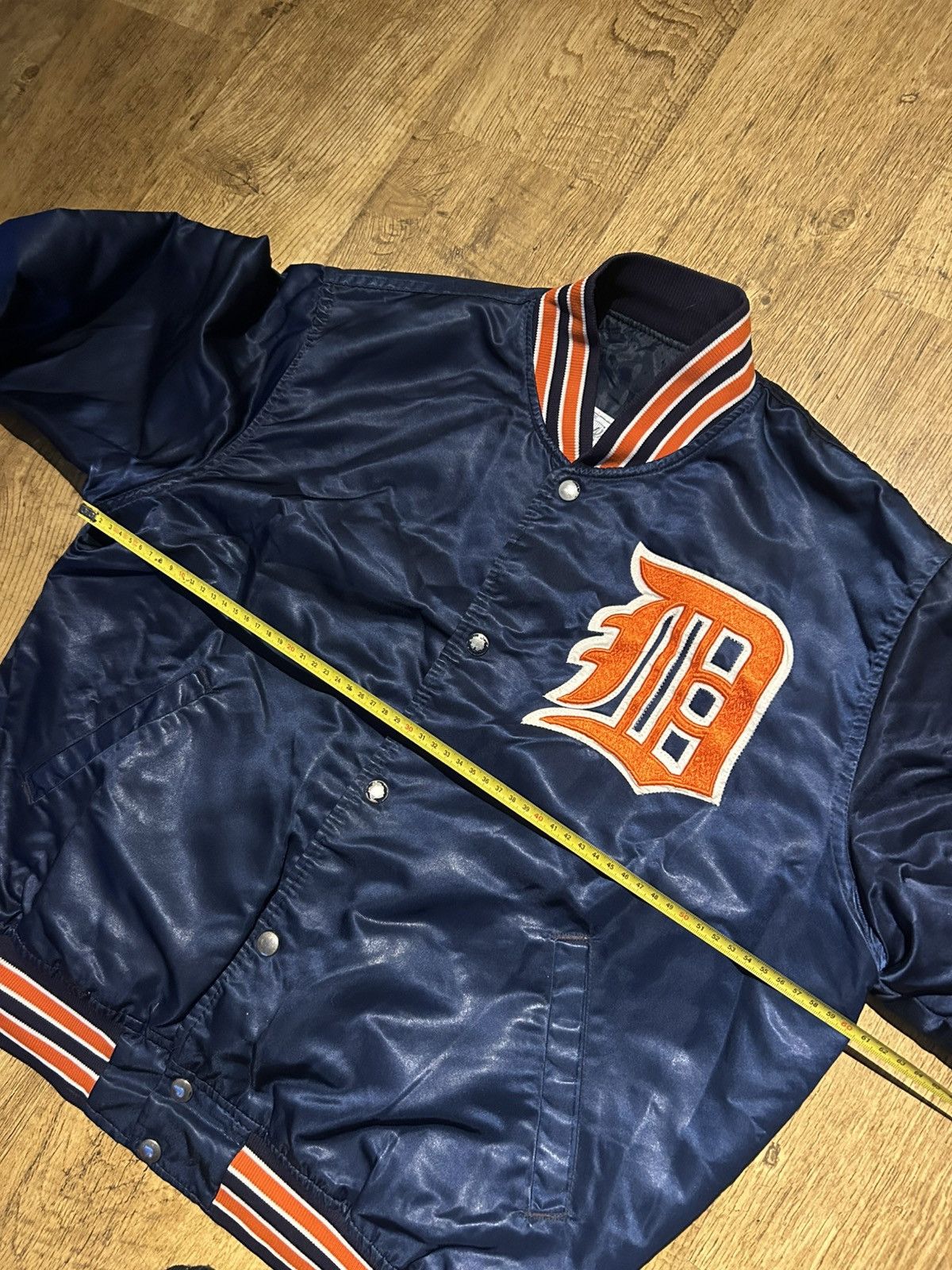 Starter Vintage Detroit Tigers Satin Bomber Jacket 90s MLB Diamond Size US L / EU 52-54 / 3 - 18 Thumbnail
