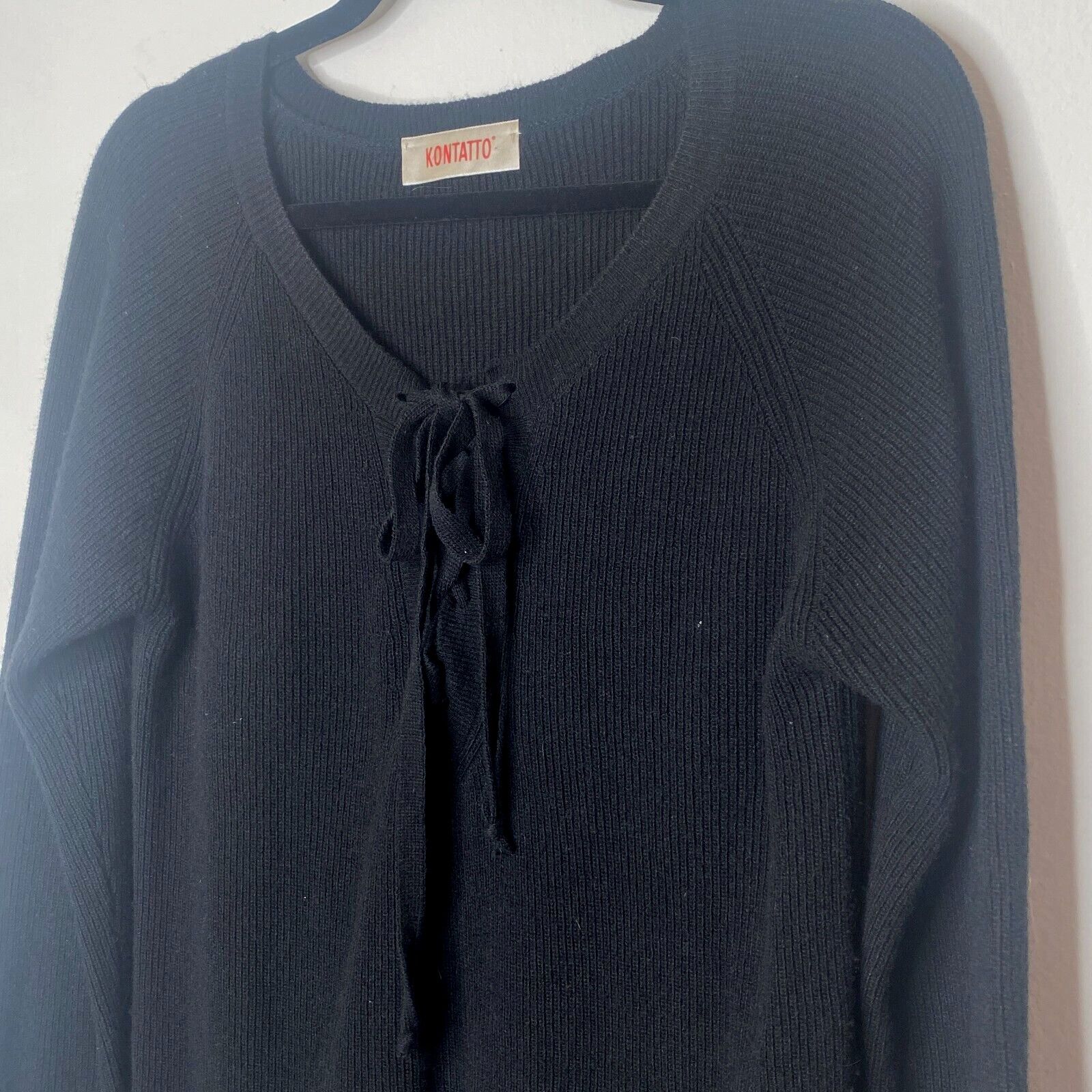 Other Kontatto Black Front Tie Lace up VNeck Long Sleeve Sweater S Size S / US 4 / IT 40 - 7 Thumbnail