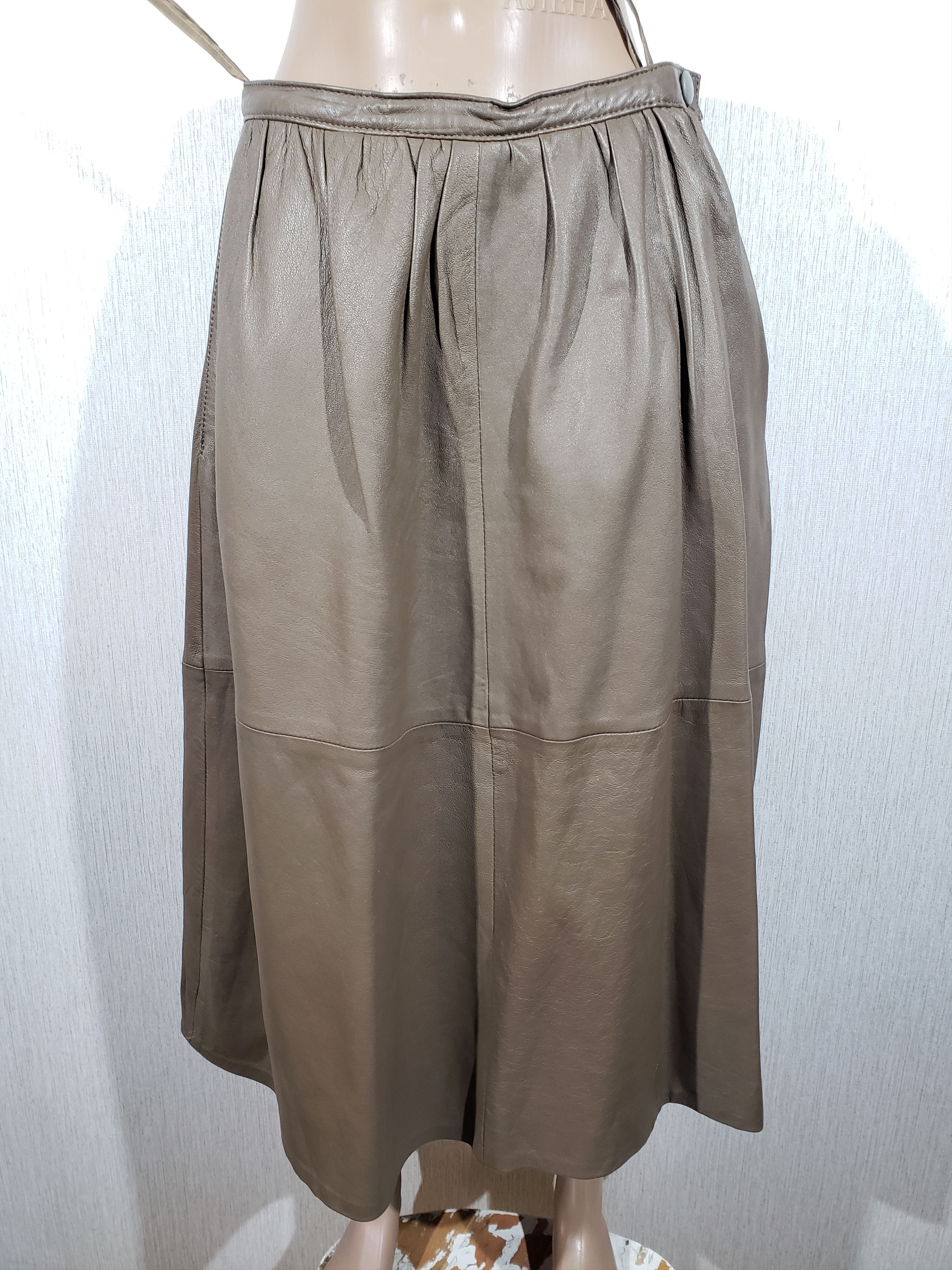 image of Art x Movie Brown Genuine Leather Skirt With Pockets, Women's (Size 28)