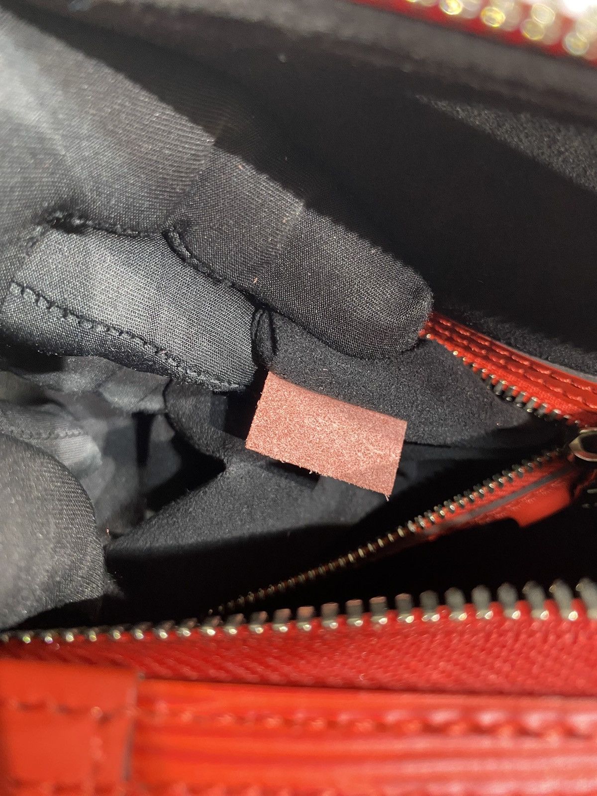 Louis Vuitton × Supreme Louis Vuitton X Supreme 45 Epi duffel Keepall Bandouliere Size ONE SIZE - 24 Thumbnail