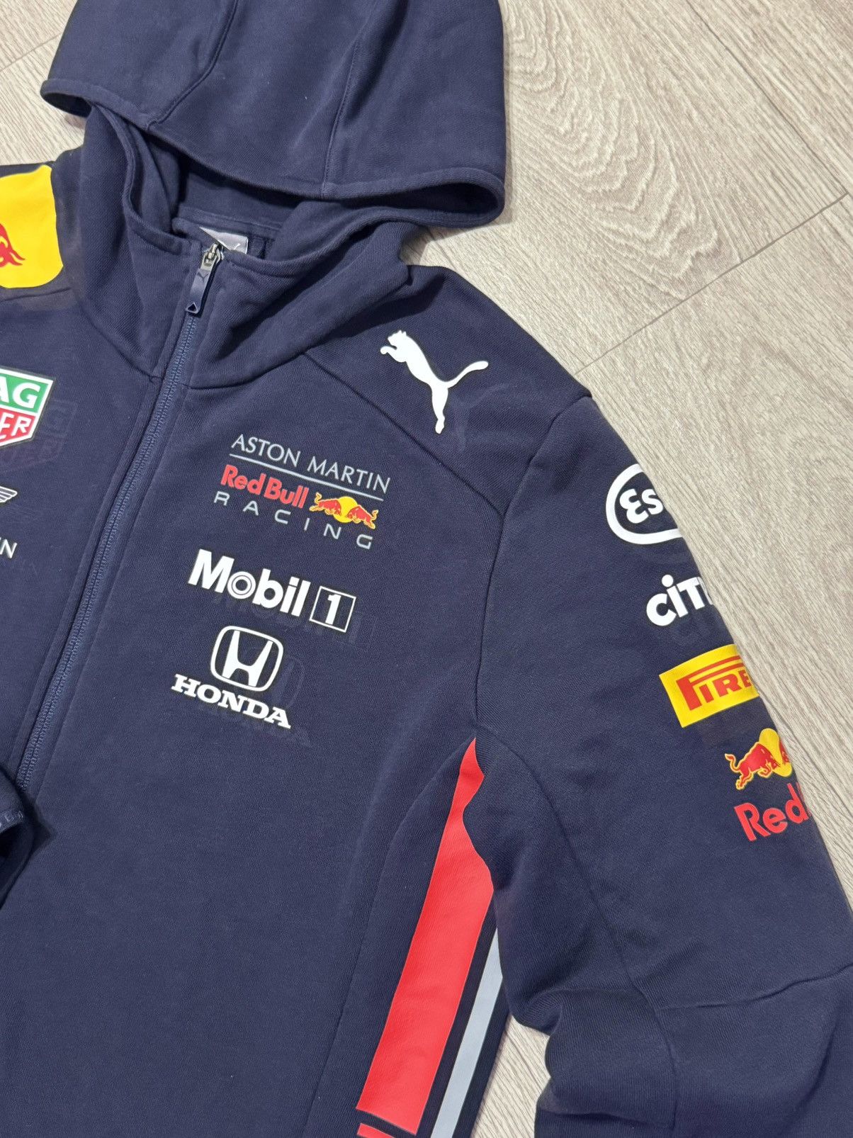 Puma 🔷Puma Red Bull Racing Formula 1 Aston Martin Zip Hoodie🔷 Size US M / EU 48-50 / 2 - 3 Thumbnail