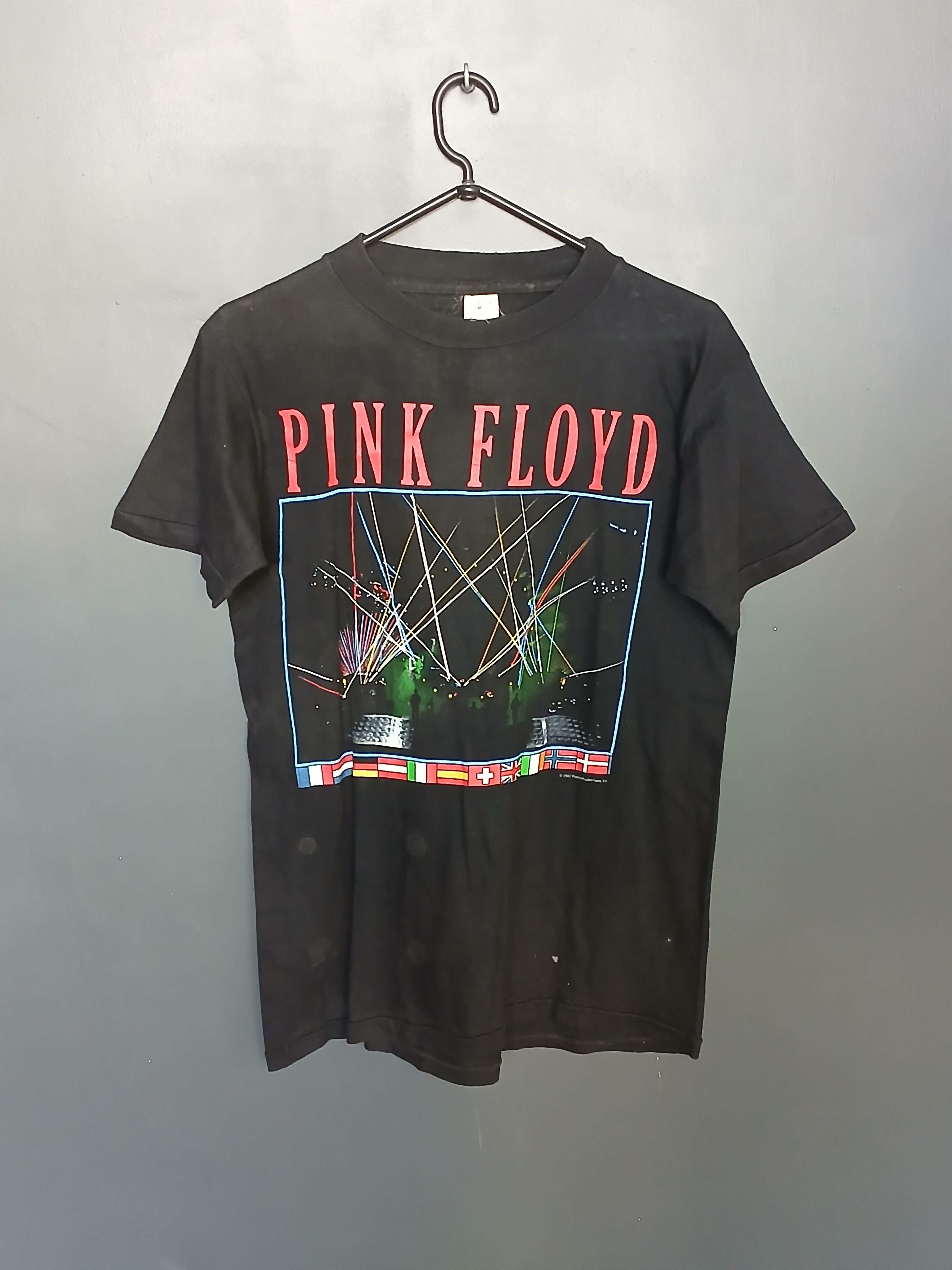 Pink Floyd × Vintage Vintage 1987 Pink Floyd Tour T-Shirt Size US M / EU 48-50 / 2 - 1 Thumbnail
