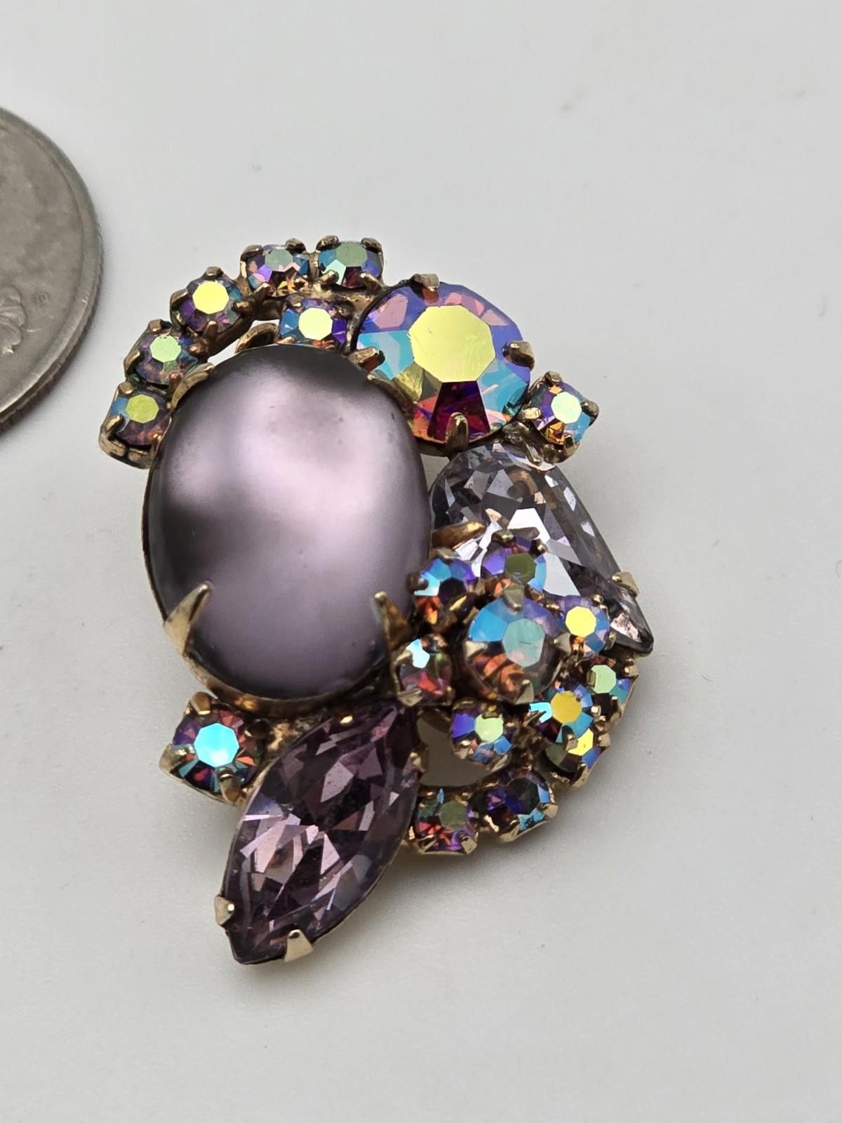 Other Vintage 1950s Unsigned Aurora Borealis Clip-On Earrings Size ONE SIZE - 2 Thumbnail