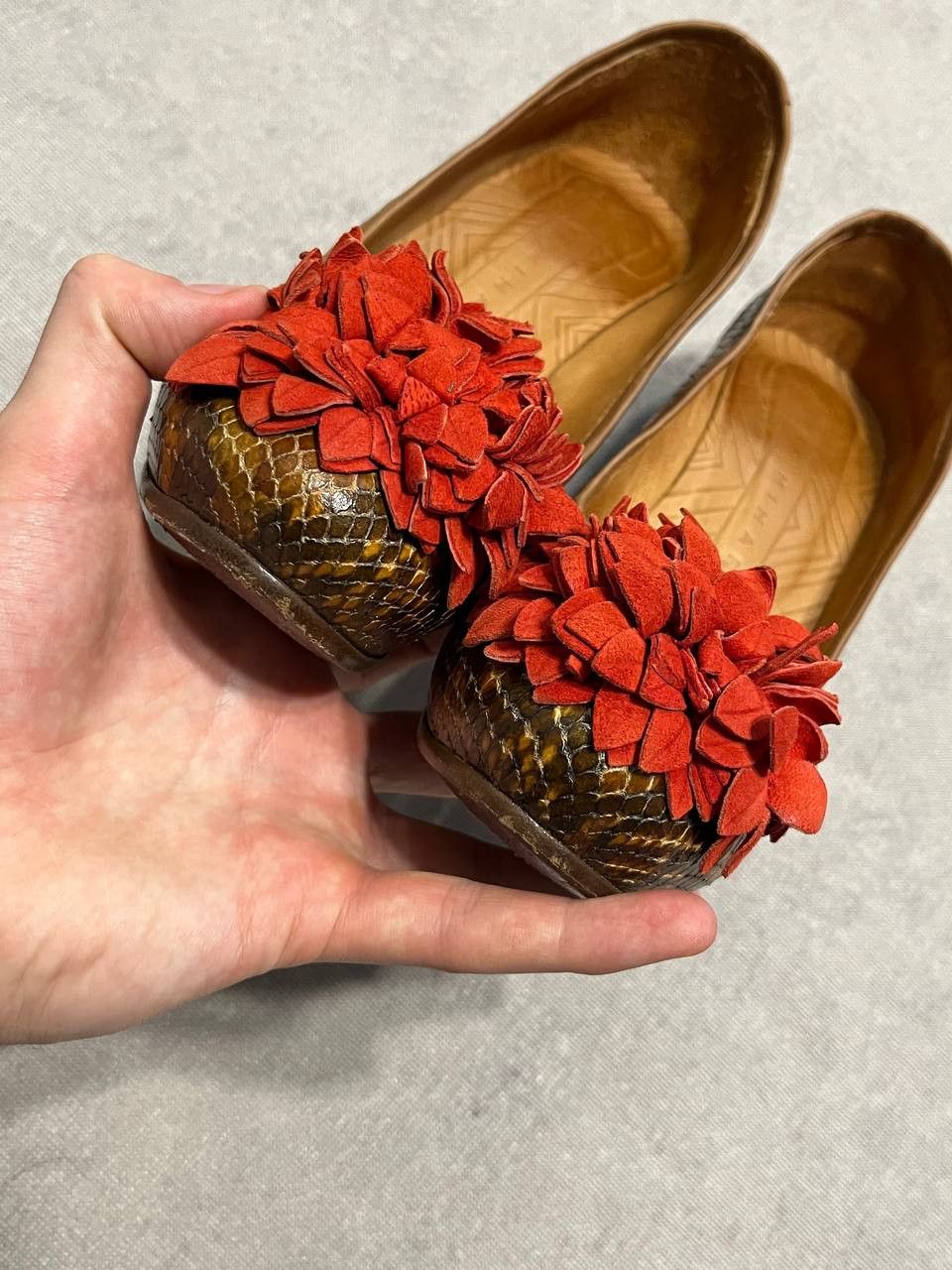 Other Chia Mihara Rare Flower Pump Heels Brown Leather Women`s Size US 8 / IT 38 - 6 Thumbnail