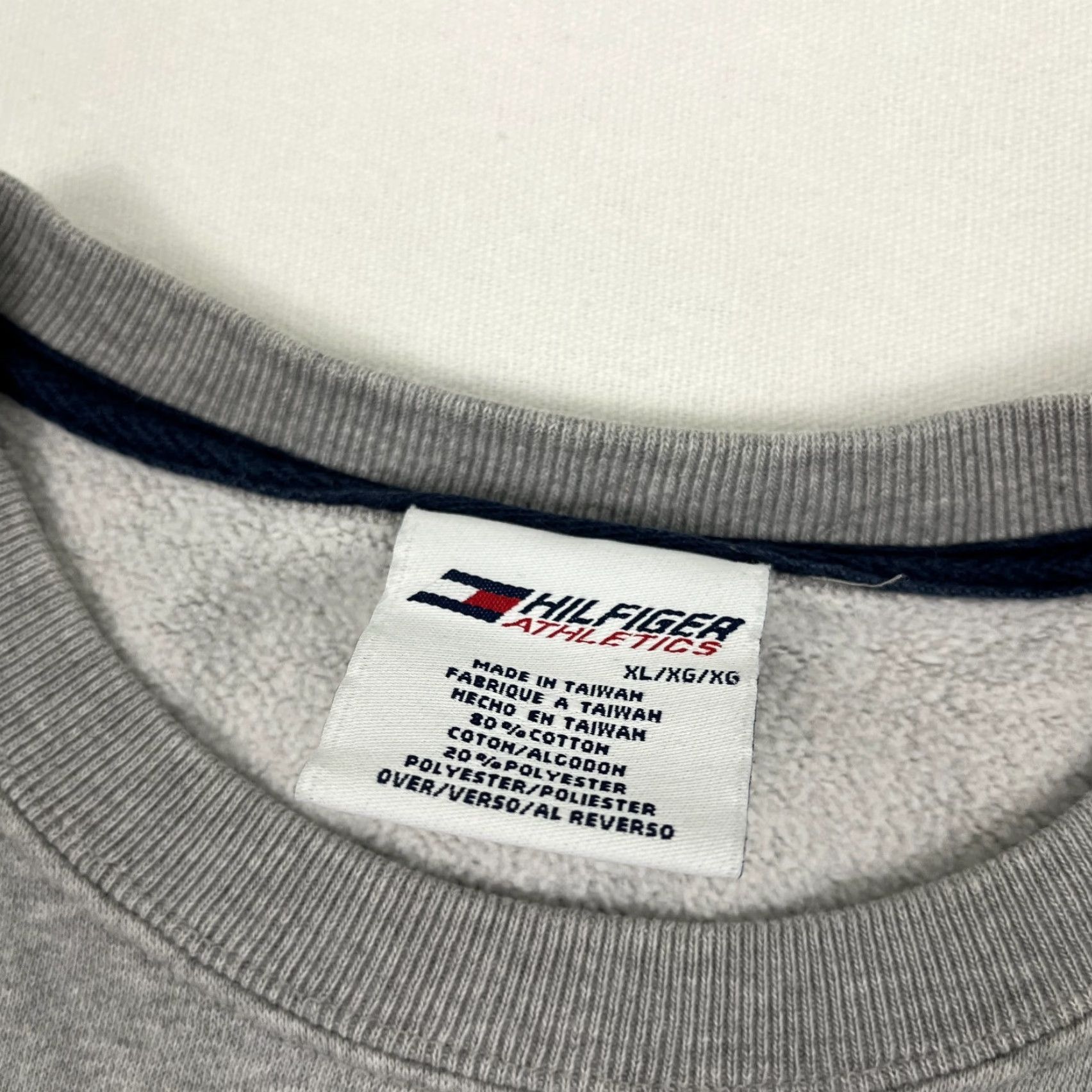 Tommy Hilfiger Y2K Tommy Hilfiger Athletics Sweatshirt Mens XL Gray Fleece Embroidered Crewneck Size US XL / EU 56 / 4 - 3 Thumbnail