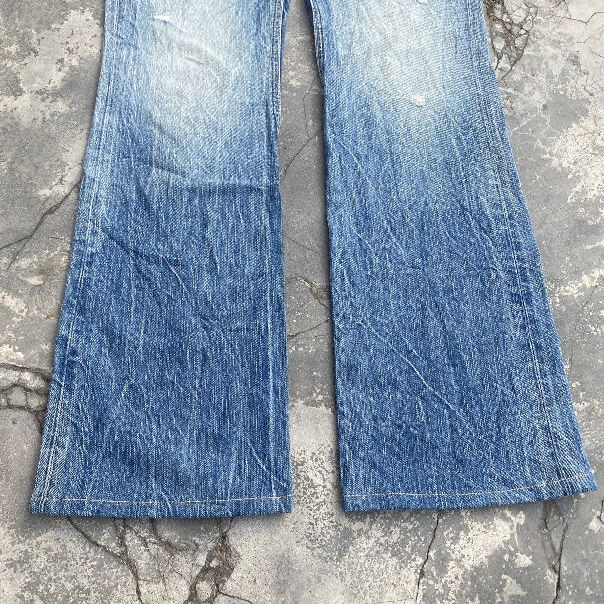 Edwin × Japanese Brand EDWIN 503 Distressed Flare Size 29" - 6 Thumbnail