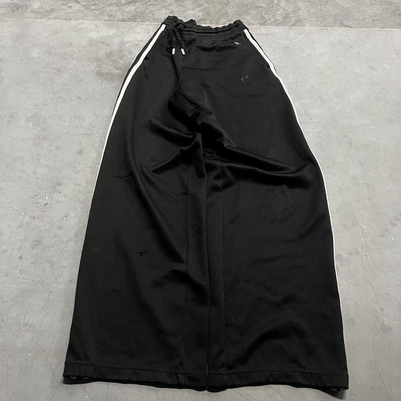 Vintage Crazy Vintage Y2K/2000s Baggy Fit Black Striped Sweatpants with Pockets! Size US 32 / EU 48 - 2 Thumbnail