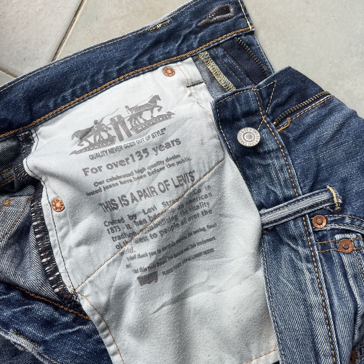 Levi's × Levi's Vintage Clothing Levis 503 small e faded blue jeans Size US 32 / EU 48 - 13 Thumbnail