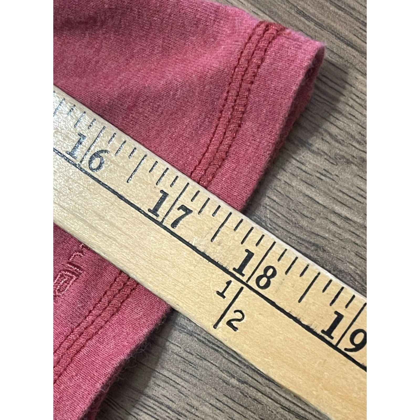 Carhartt Carhartt Shirt Women L Red V-Neck Shot Sleeve T-Shirt; Pullover Casual Solid Modern Basic Fall Spring Summer Regular Size L / US 10 / IT 46 - 4 Thumbnail
