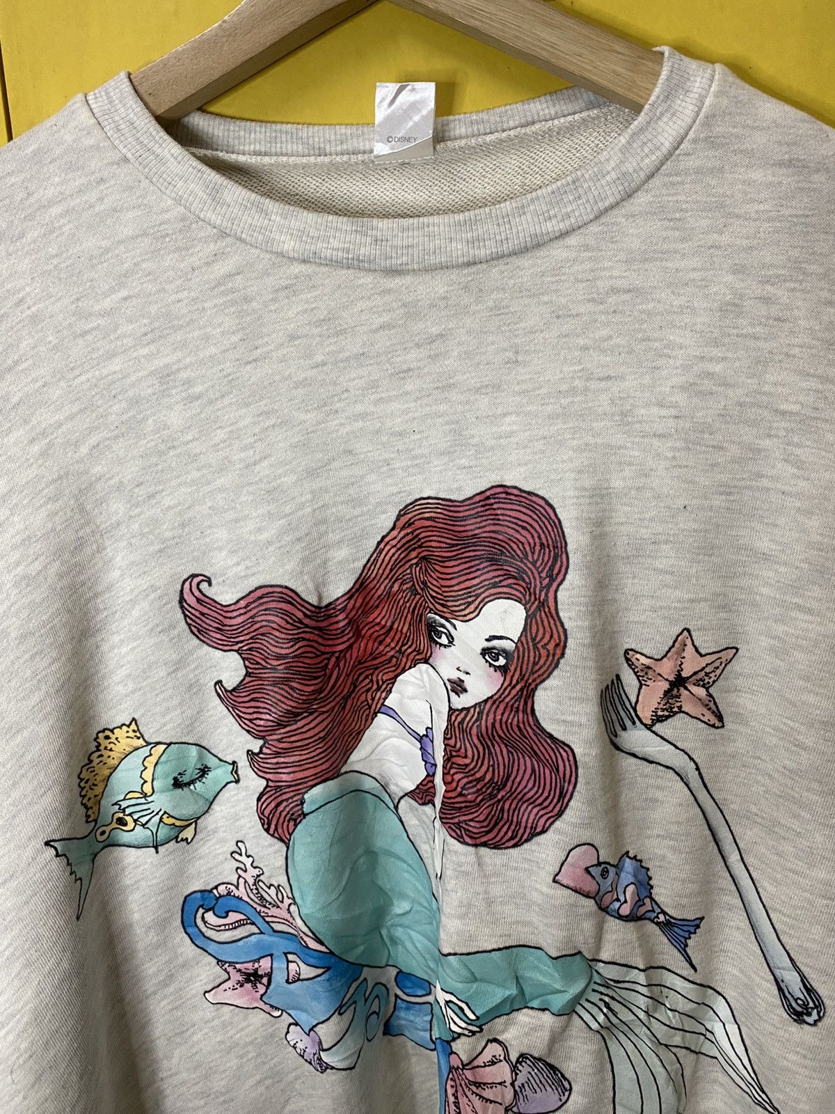 Disney Disney Mermaid Sweatshirt Crewneck Size US L / EU 52-54 / 3 - 4 Thumbnail