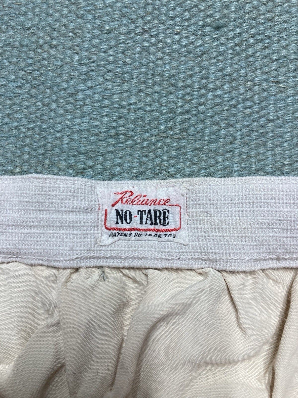 Vintage 1940s reliance MFG no tare boxer shorts rayon gym WWII 31 Size US 31 - 6 Thumbnail