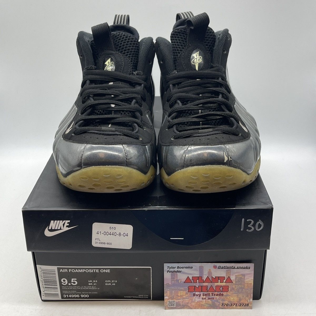 Nike Air foamposite hologram Size US 9.5 / EU 42-43 - 2 Thumbnail