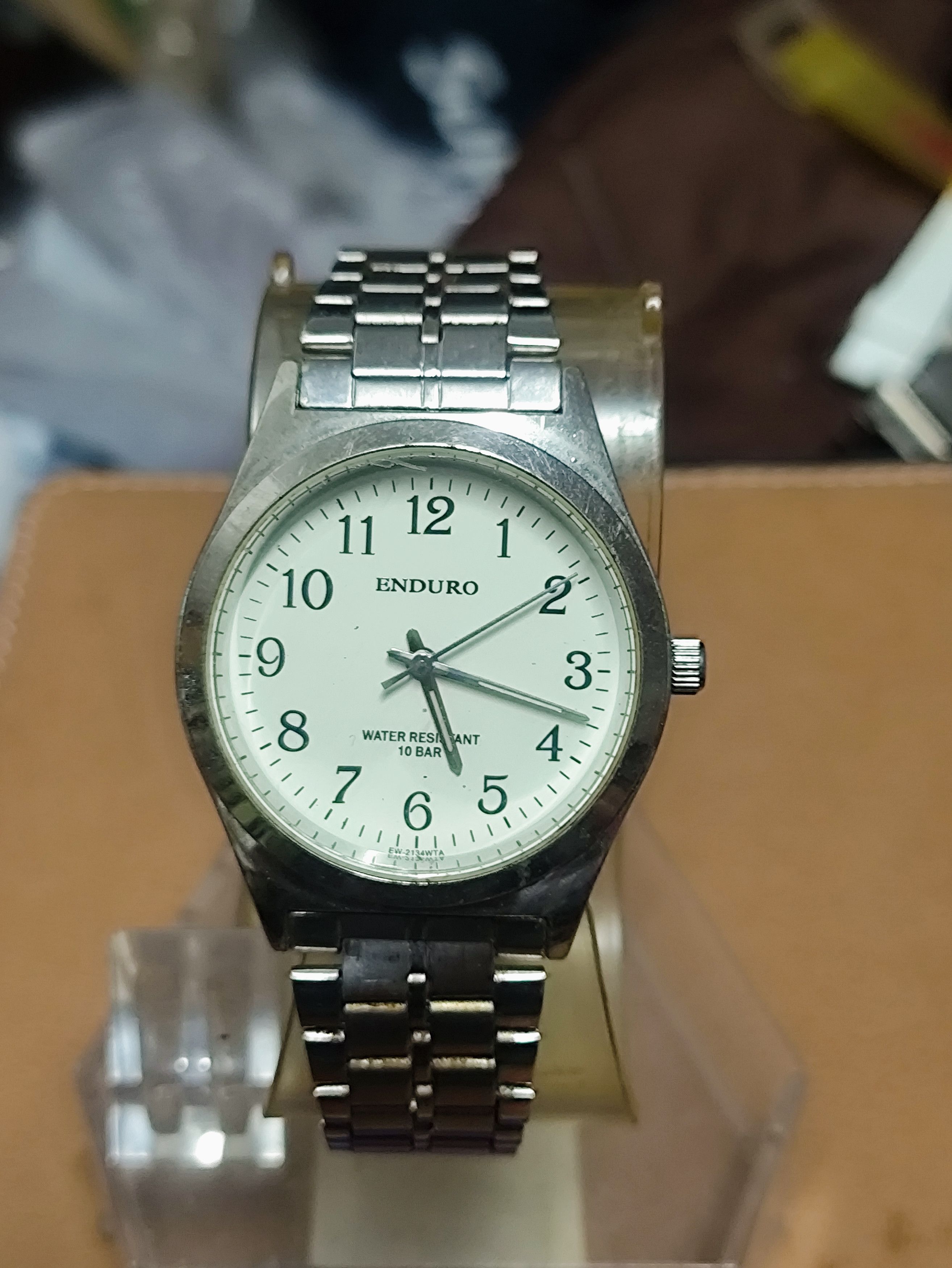 Japanese Brand Vintage Watch by ENDURO QUARTZ JAPAN ENGINE WATCH Size ONE SIZE - 4 Thumbnail