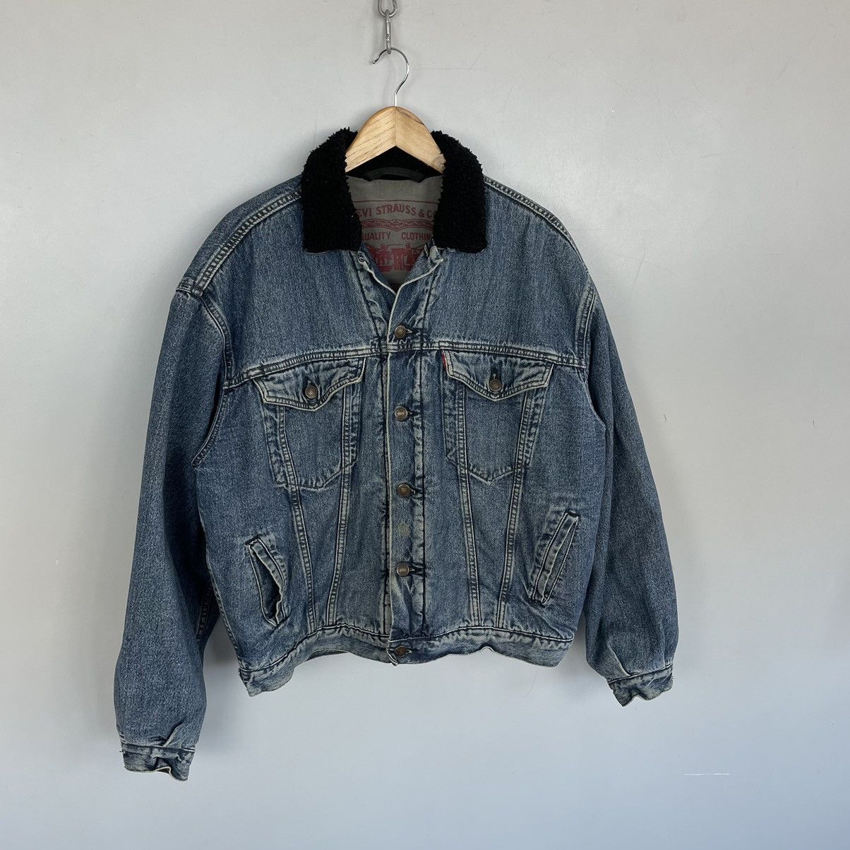 Levi's Hot Vintage 80’s Sherpa Levi’s denim cropped bomber jacket Size US L / EU 52-54 / 3 - 2 Thumbnail