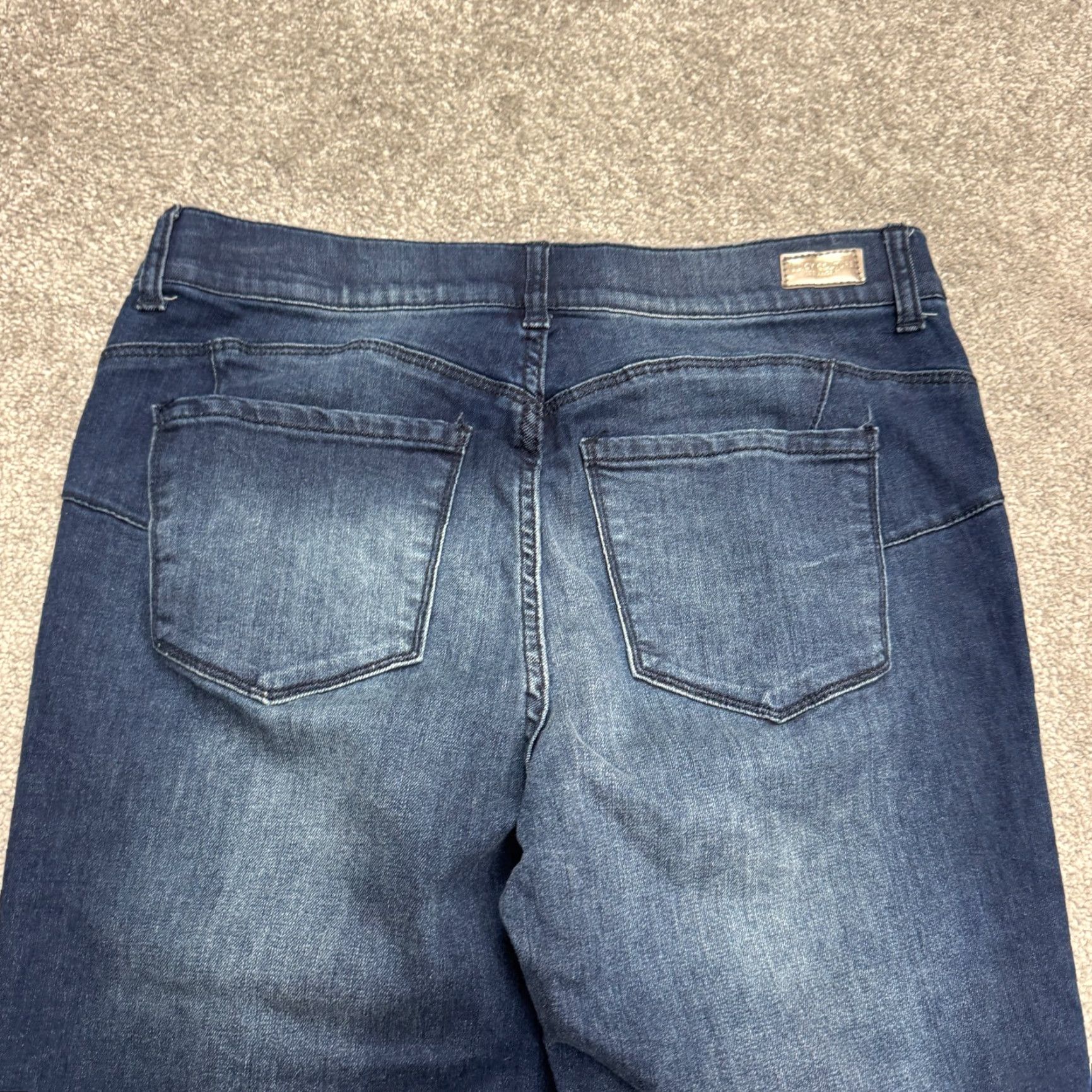 Juicy Couture VINTAGE Juicy Couture Denim Jeans Women 32x28.5 Blue High Rise Straight Leg Slim Fit Streetwear Size 24" / US 00 / IT 34 - 4 Thumbnail