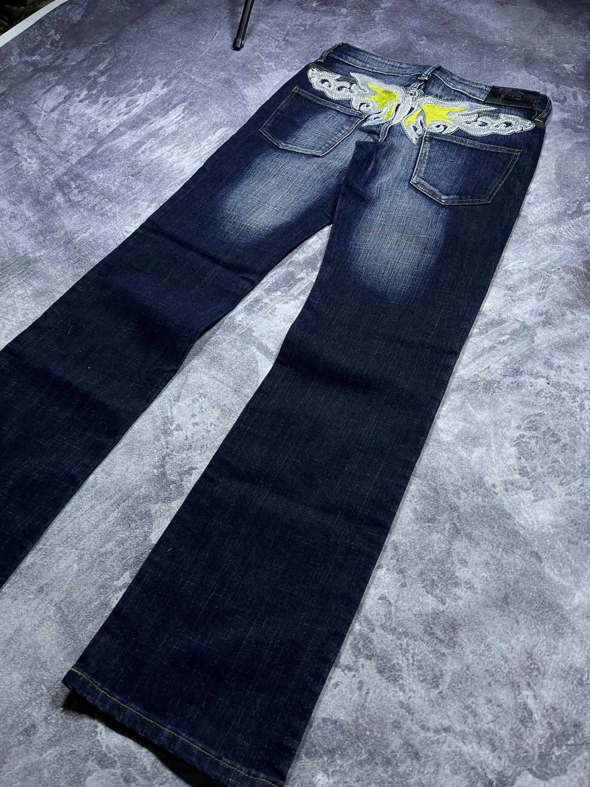 Vintage Vintage Y2K Flared Butterfly Jeans Denim 2000s Streetwear Size 29" - 2 Thumbnail