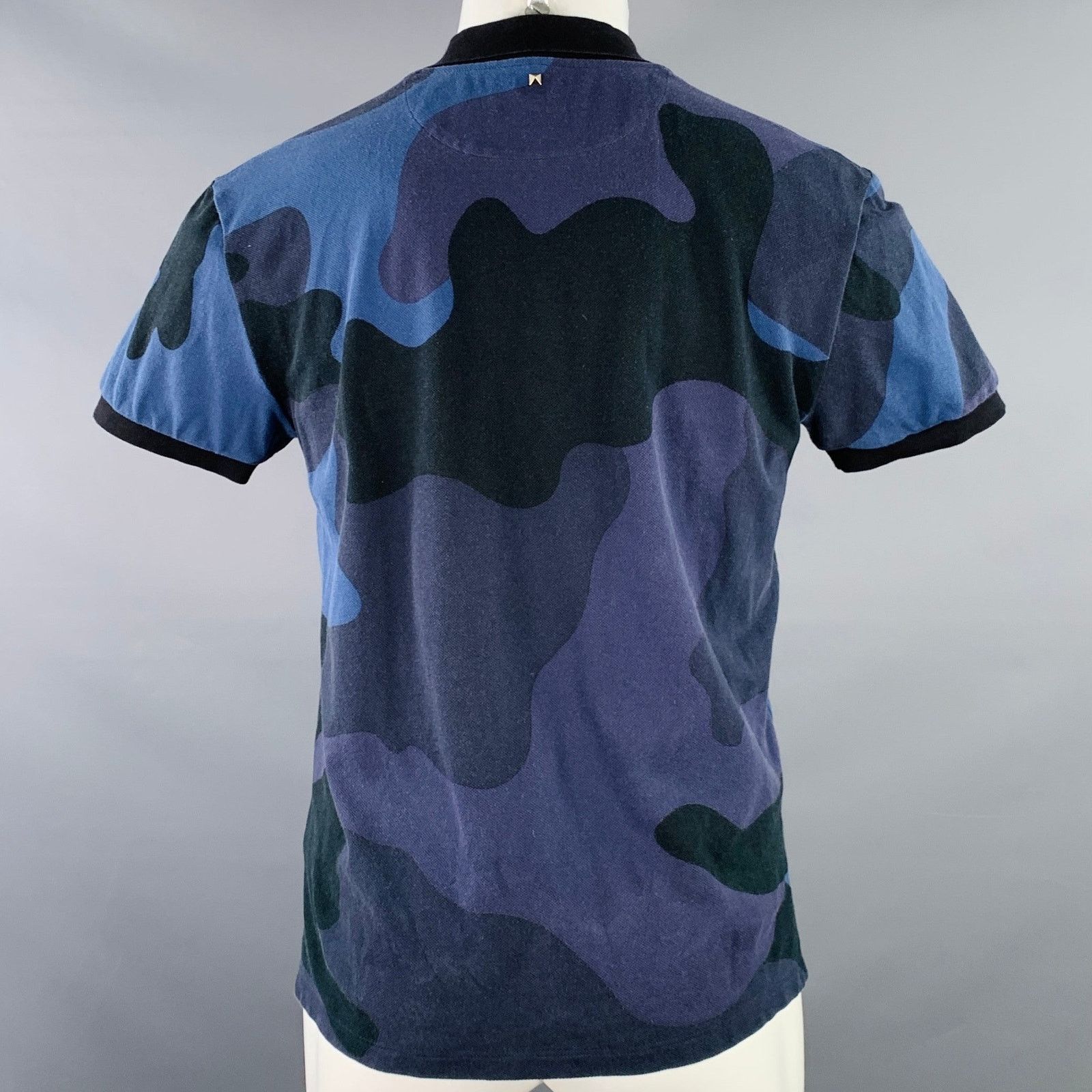 Valentino VALENTINO Size M Black Blue Camouflage Cotton Buttoned Polo Size US M / EU 48-50 / 2 - 3 Thumbnail