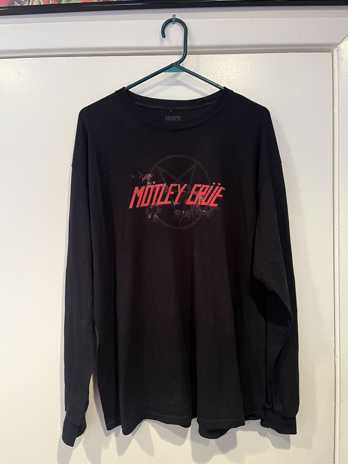 Other Motley Crue long sleeve tshirt Size US XL / EU 56 / 4 - 1 Thumbnail