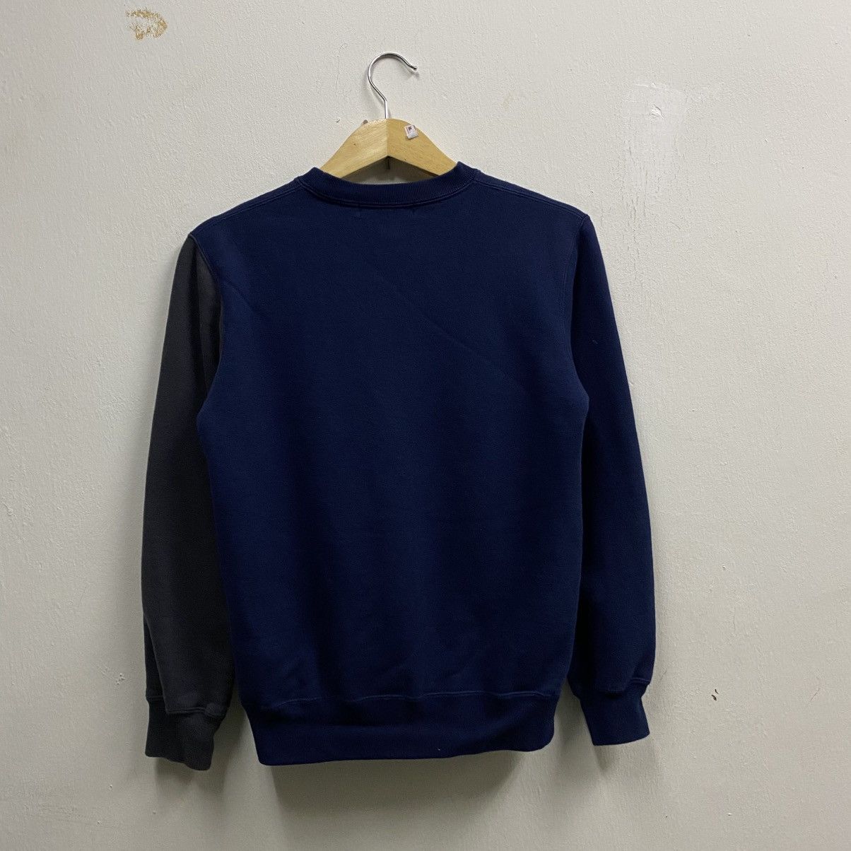 Comme des Garcons Homme Deux 2017 Homme Deux Comme Des Garcons 2 tone colour sweatshirts Size US S / EU 44-46 / 1 - 2 Thumbnail