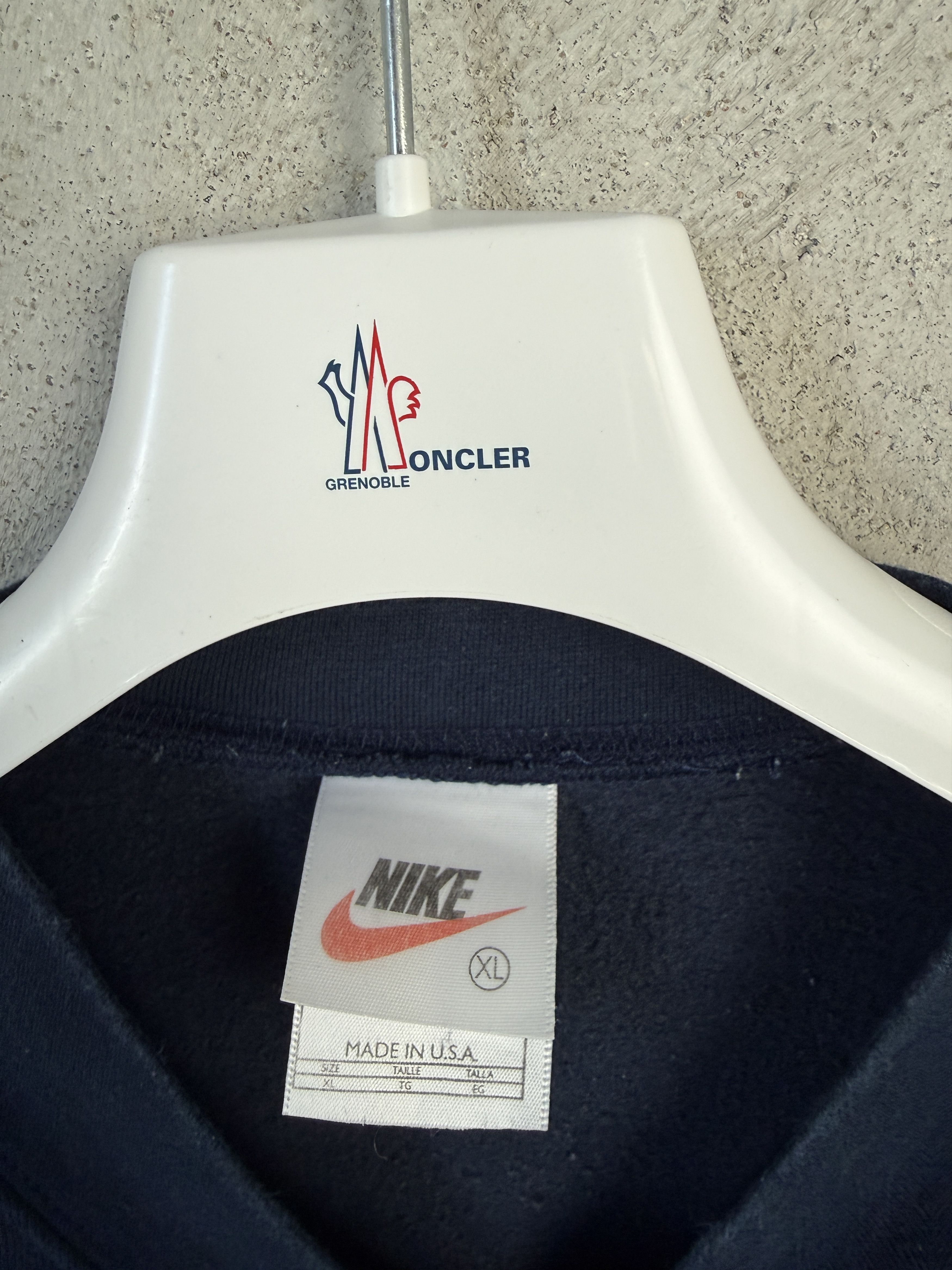 Nike Nike small swoosh sweatshirt crewneck 90s baggy boxy Size US XL / EU 56 / 4 - 3 Thumbnail