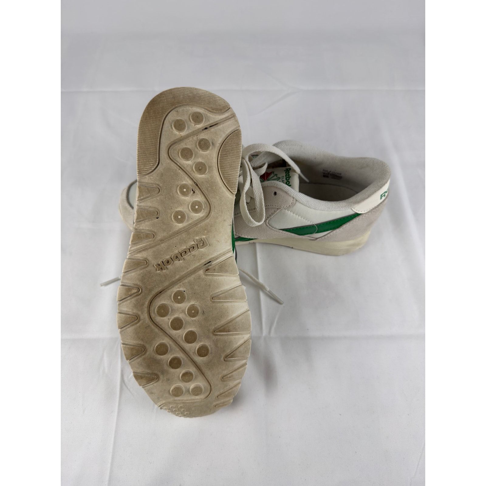 Reebok Reebok CL Nylon Chalk/Green GX8932 Running Shoes Men’s 8 Size US 8 / EU 41 - 12 Thumbnail
