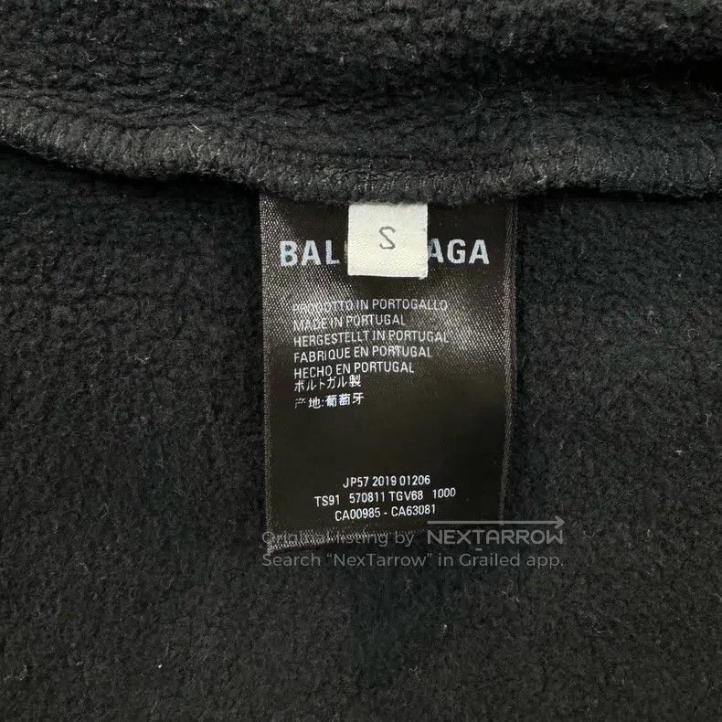 Balenciaga Balenciaga Crown Embroidery Badge Hoodie Size US S / EU 44-46 / 1 - 4 Thumbnail
