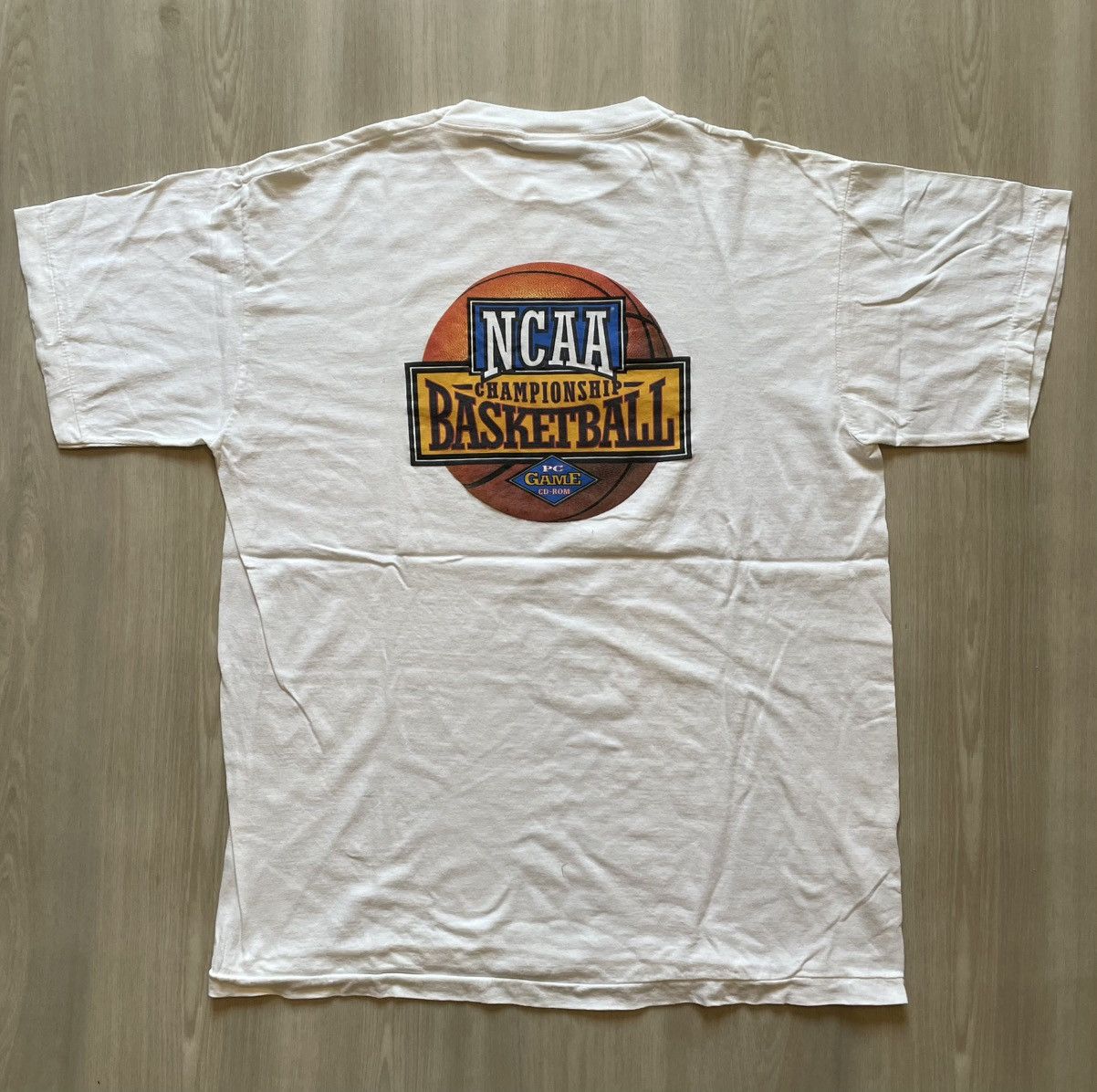 Vintage Vintage 90s NCAA Championship PC Game Promo Sz 2XL 21.5x28.5 Size US XL / EU 56 / 4 - 2 Thumbnail