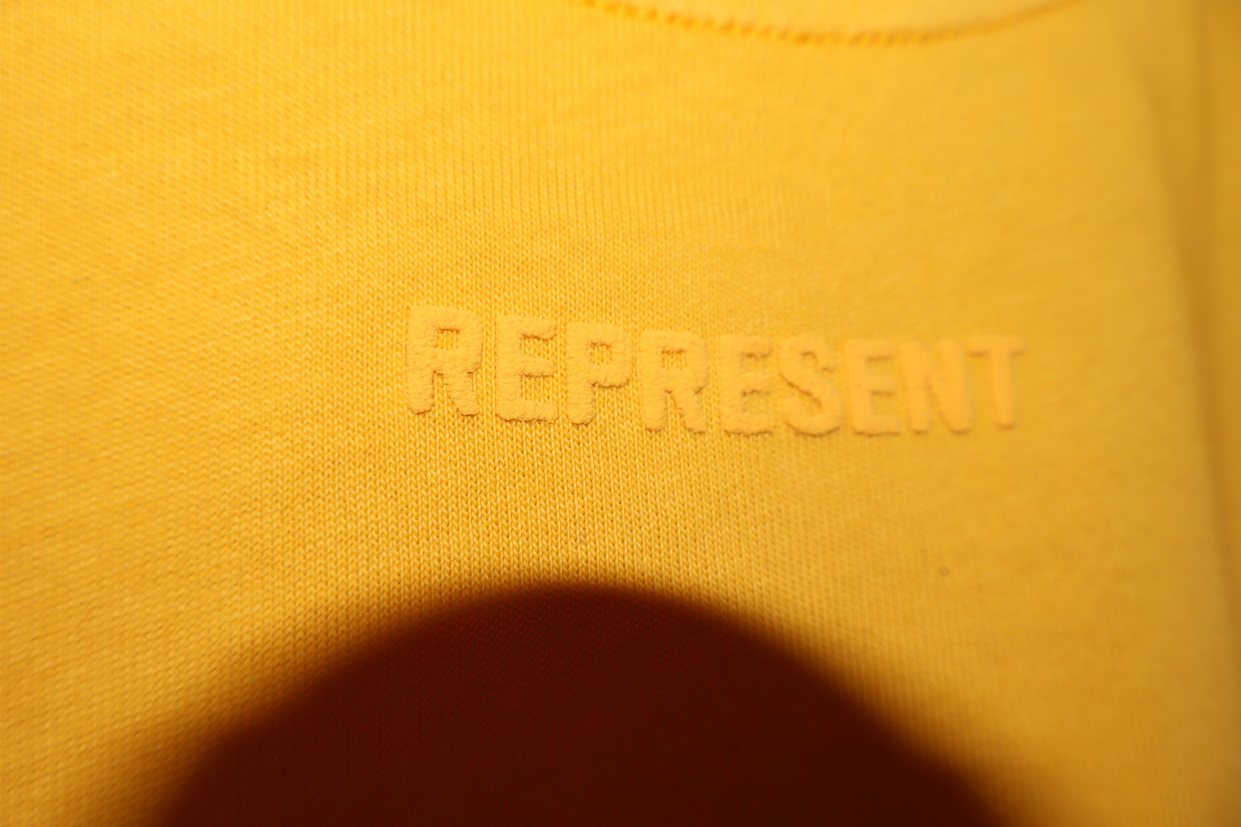 Represent Clo. 3D silicone logo t-shirt Size US M / EU 48-50 / 2 - 4 Thumbnail