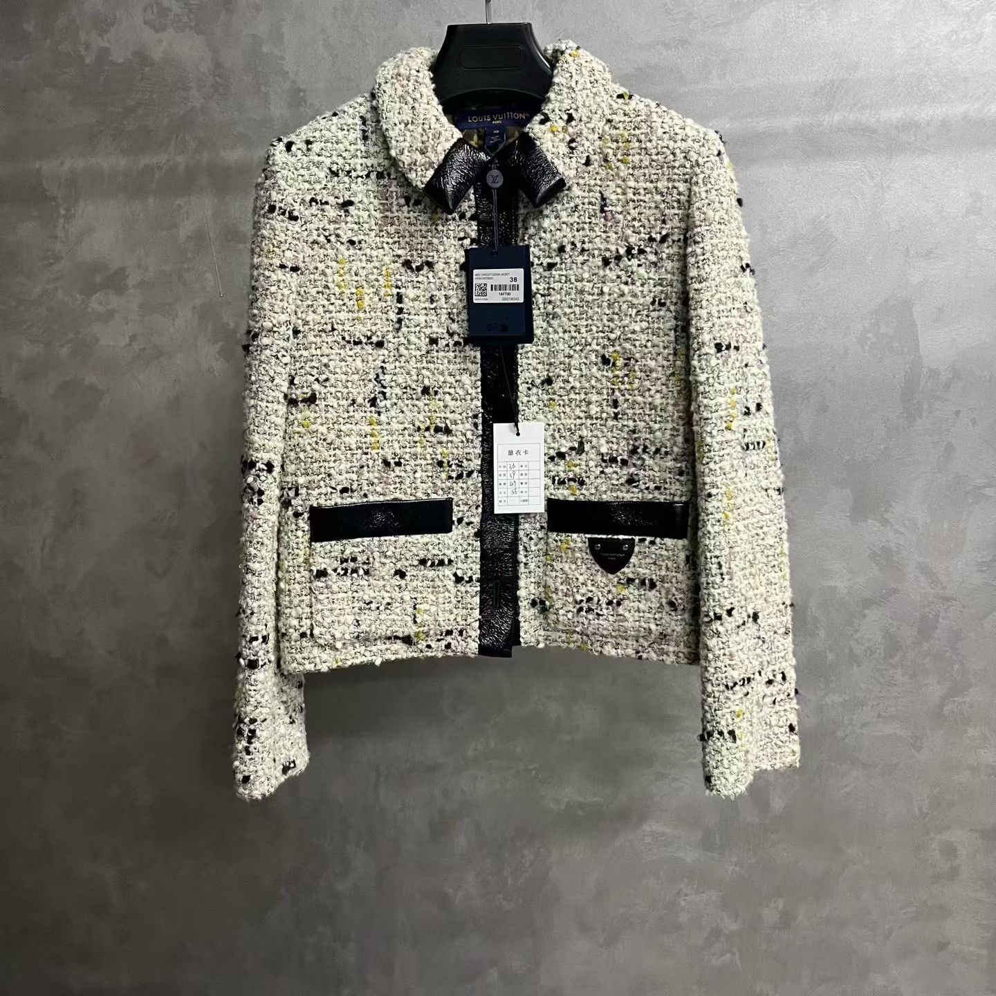 Louis Vuitton Louis Vuitton Multi Jacket us_2 Women Size XS / US 0-2 / IT 36-38 - 1 Thumbnail