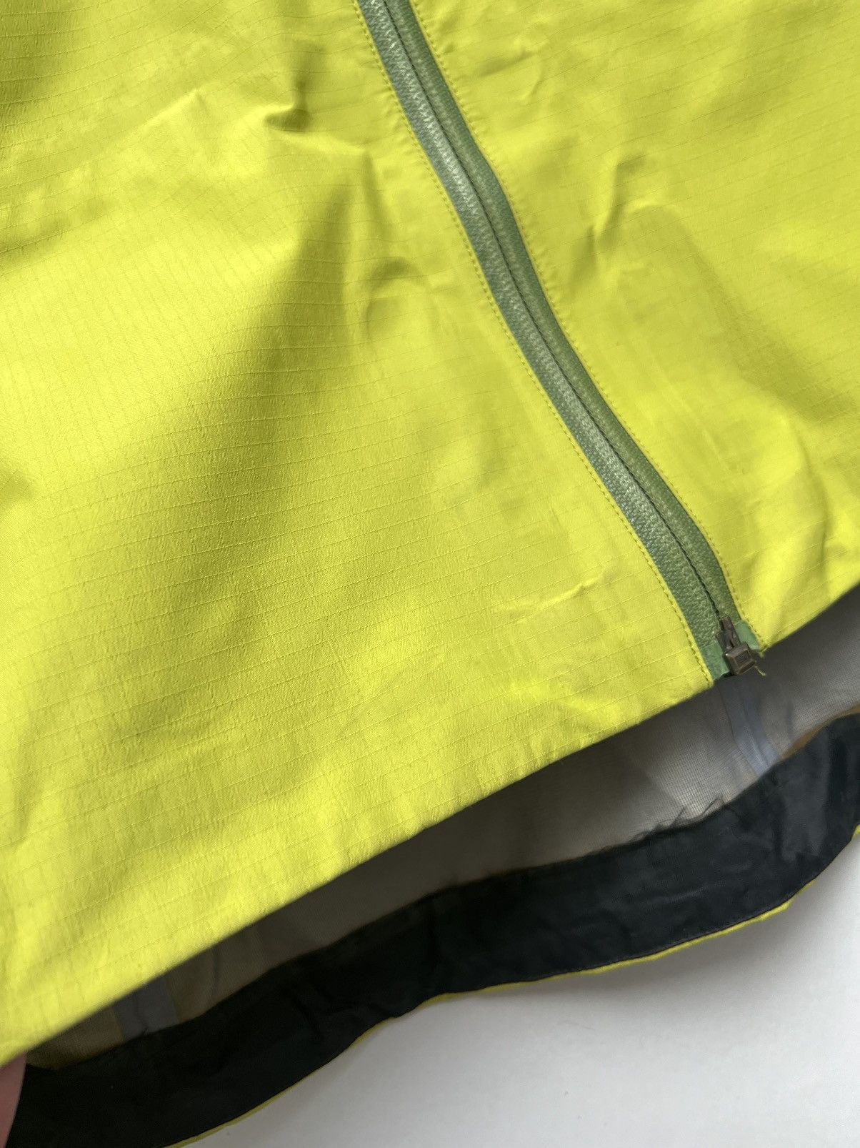 Arc'teryx 🔥Vintage Arcteryx Beta AR 2007 Wasabi Gore-Tex XCR Jacket Size S / US 4 / IT 40 - 12 Thumbnail