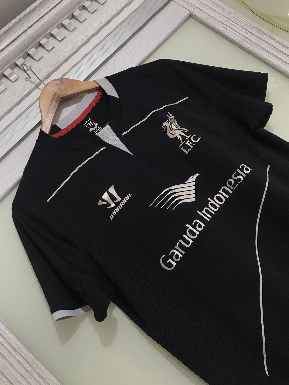 Warrior Liverpool 2014-2015 Soccer Jersey Football Kit Shirt Size M Size US M / EU 48-50 / 2 - 3 Thumbnail