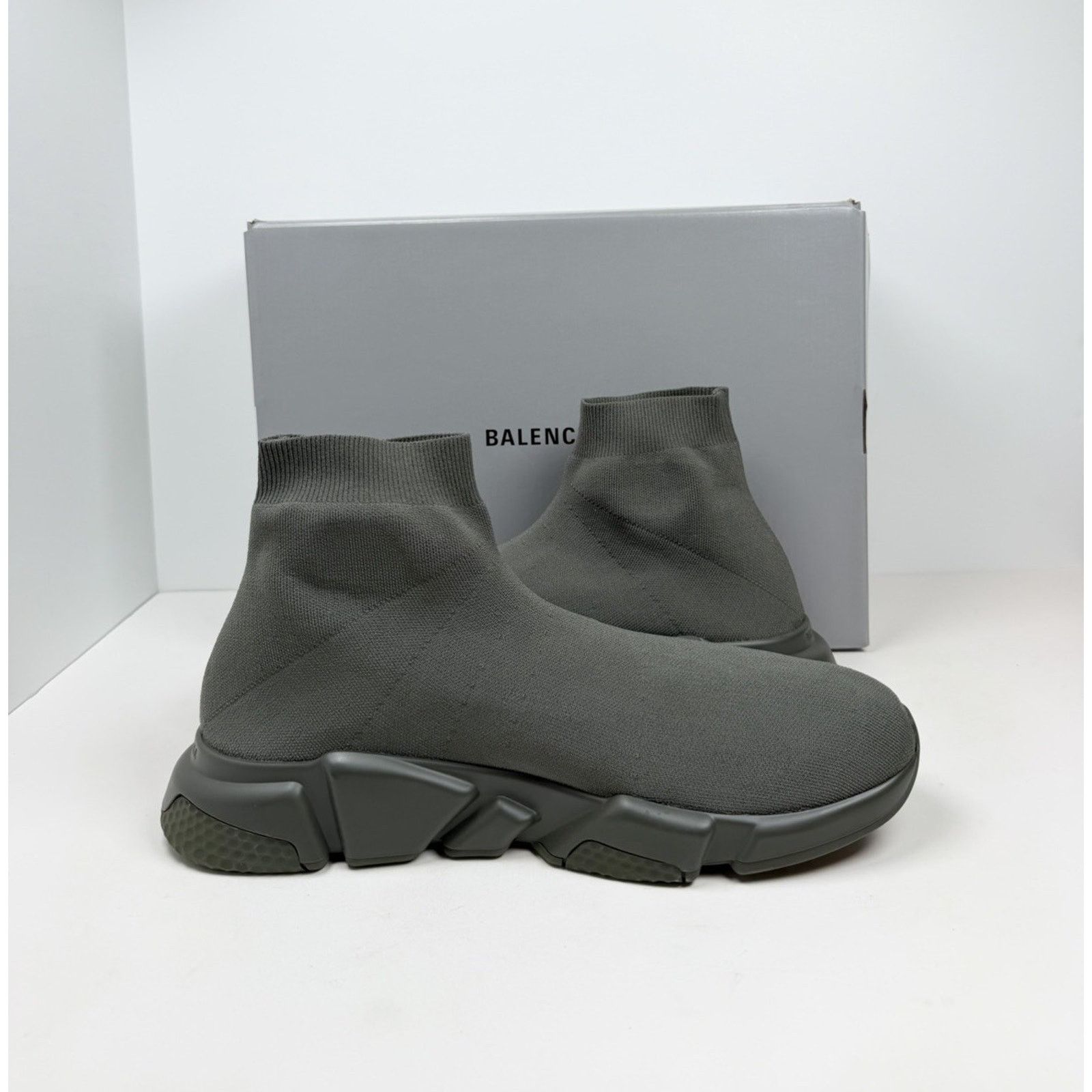 Balenciaga Size 48EU/15US - Balenciaga Speed Olive Graffiti NEW Size US 15 / EU 48 - 5 Thumbnail