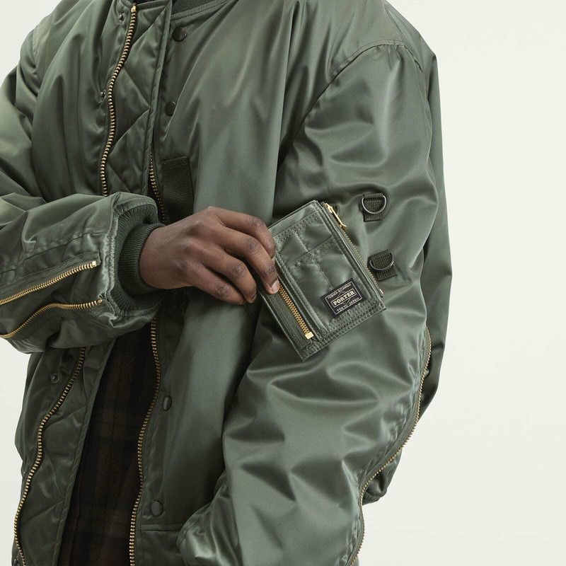 Porter Buzz Rickson’s x Porter MA-1 Jacket & Wallet Medium $1,449 Size US M / EU 48-50 / 2 - 2 Thumbnail