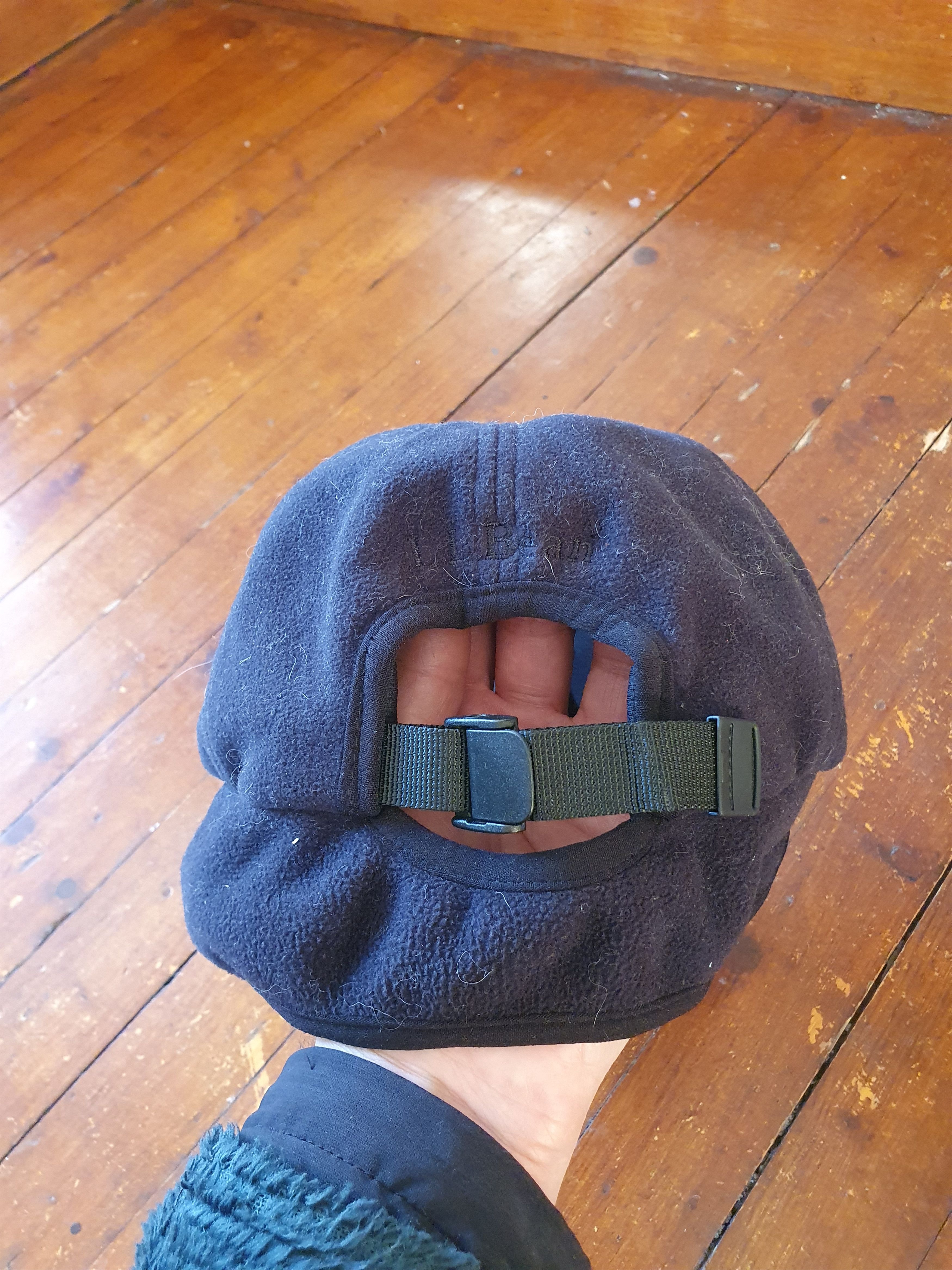 L.L. Bean L.L. Bean Ear Flap Hat Polartec Cap Fleece Strap Back Hat Size ONE SIZE - 7 Thumbnail