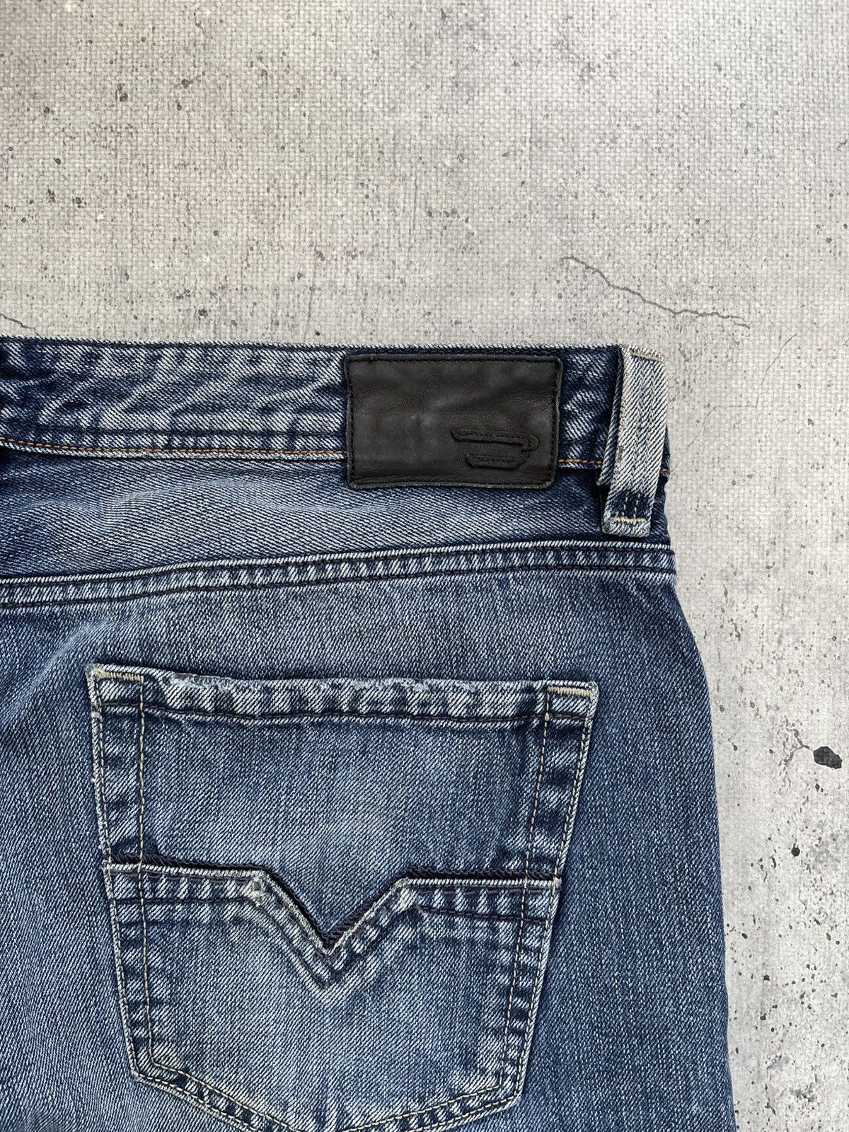 Diesel × Vintage Vintage Diesel Baggy Jeans Y2K Size US 36 / EU 52 - 3 Thumbnail