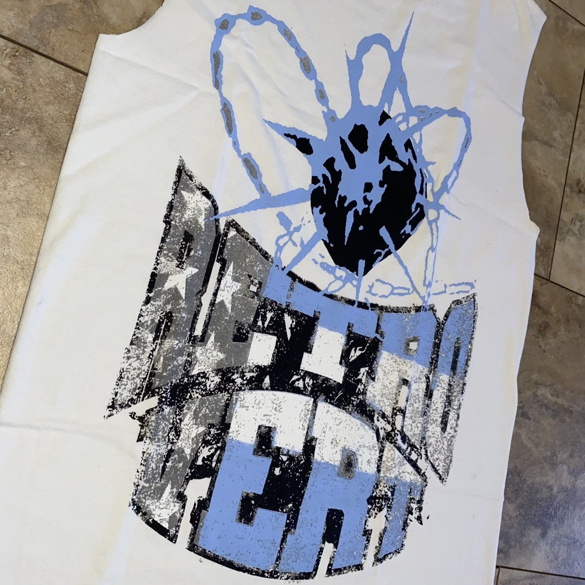RETROVERT RETROVERT Graphic Sleeveless Tee White Blue Print Tank Small Size US S / EU 44-46 / 1 - 3 Thumbnail