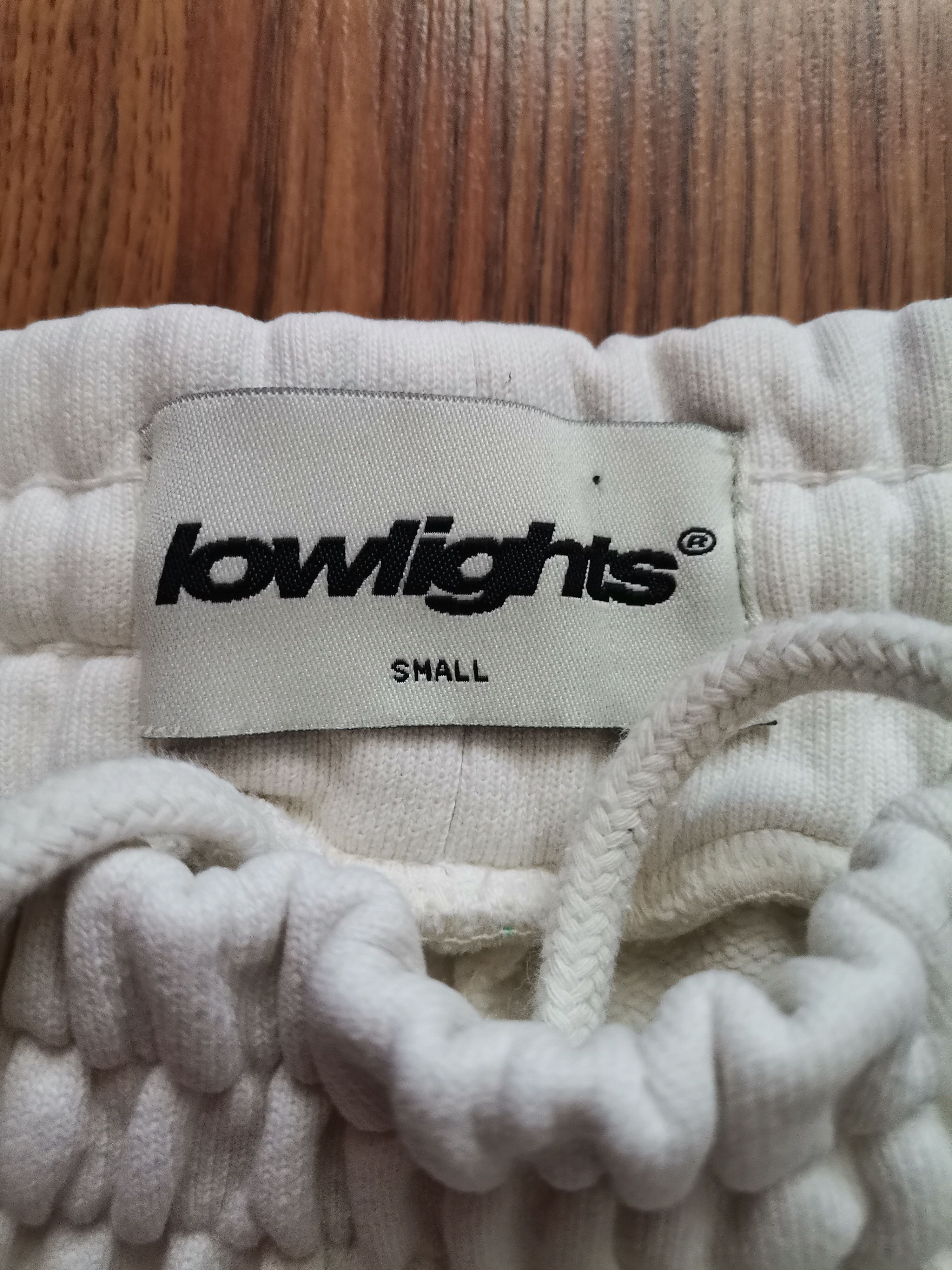 Other Lowlights Wide Shorts Size US 28 / EU 44 - 3 Thumbnail