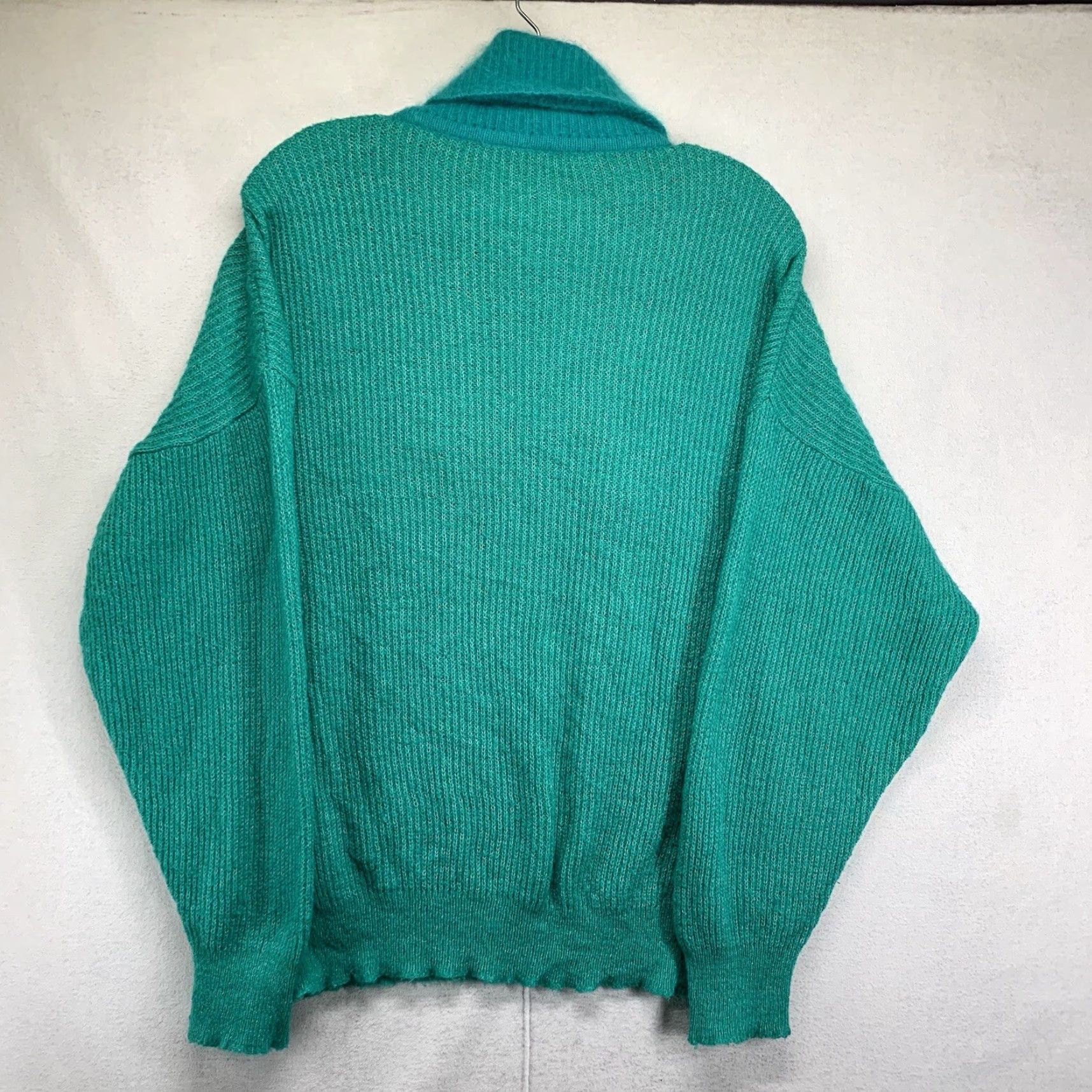 Vintage VINTAGE Analisa Mohair Blend Sweater Large Green Cowl Neck Pullover 70s Womens Size L / US 10 / IT 46 - 2 Thumbnail