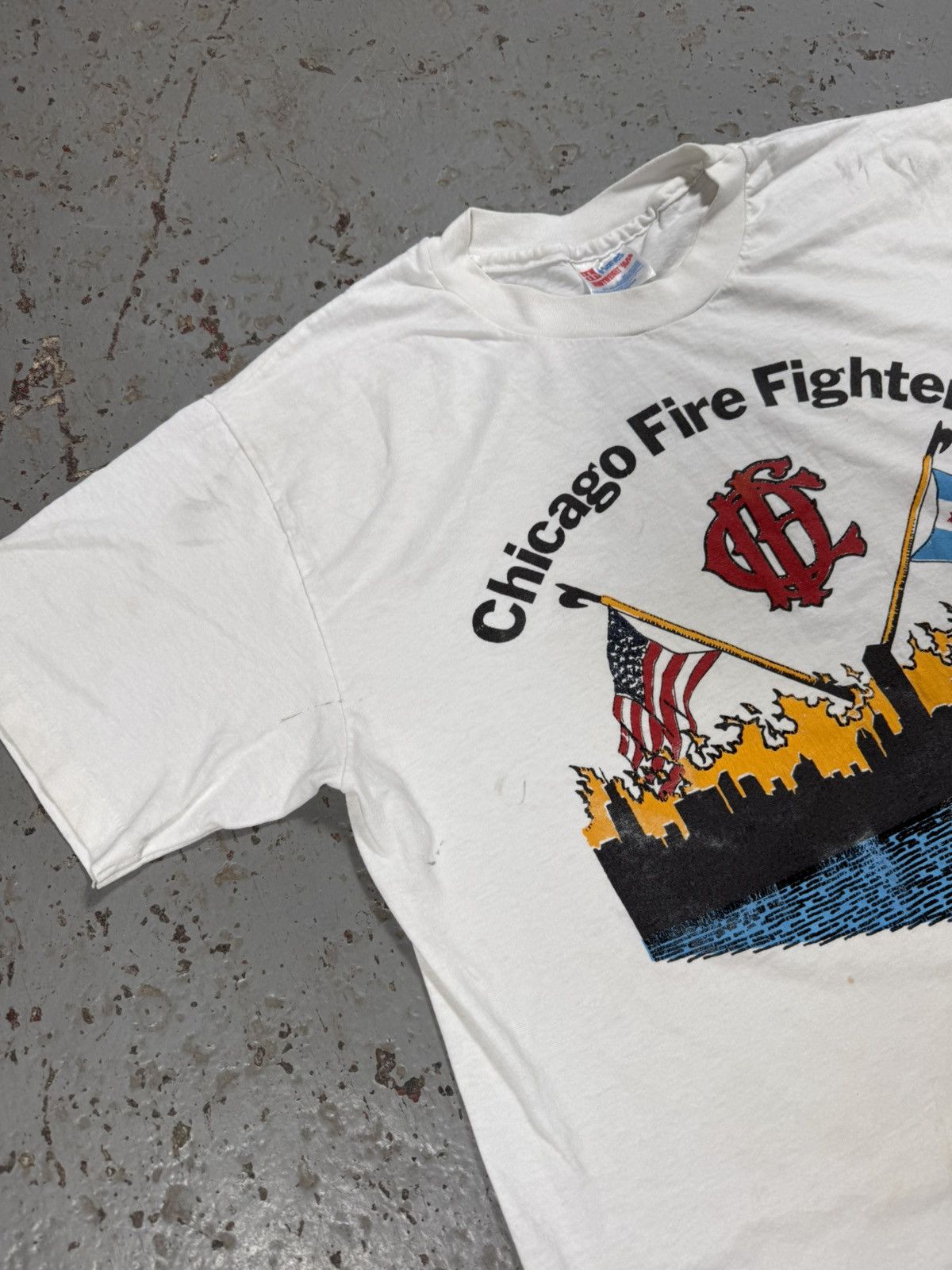 Vintage Vintage Single Stitch Chicago Fire Tee Size US L / EU 52-54 / 3 - 4 Thumbnail