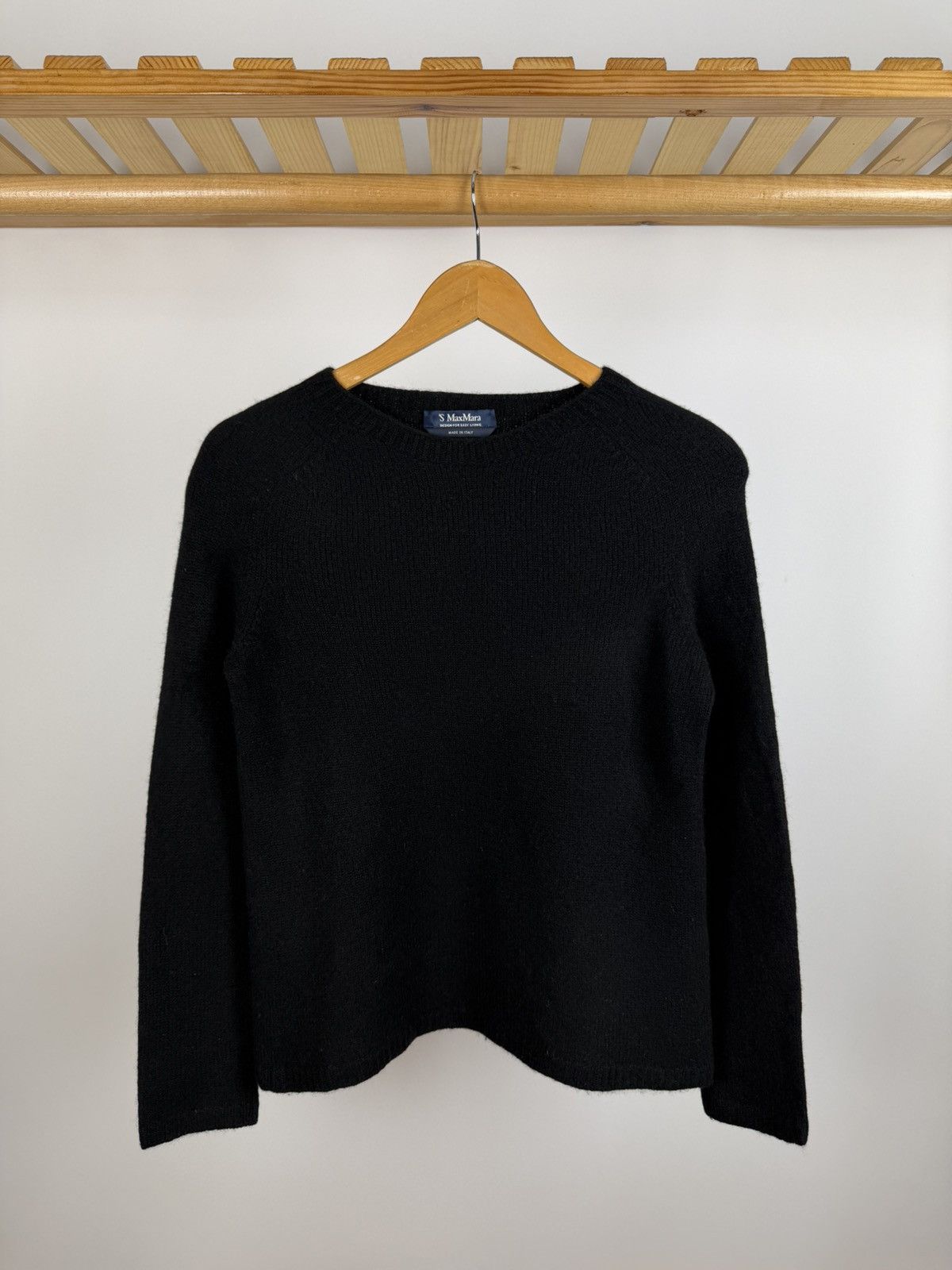 Max Mara Women S Max Mara Wool Sweater Size S / US 4 / IT 40 - 1 Thumbnail